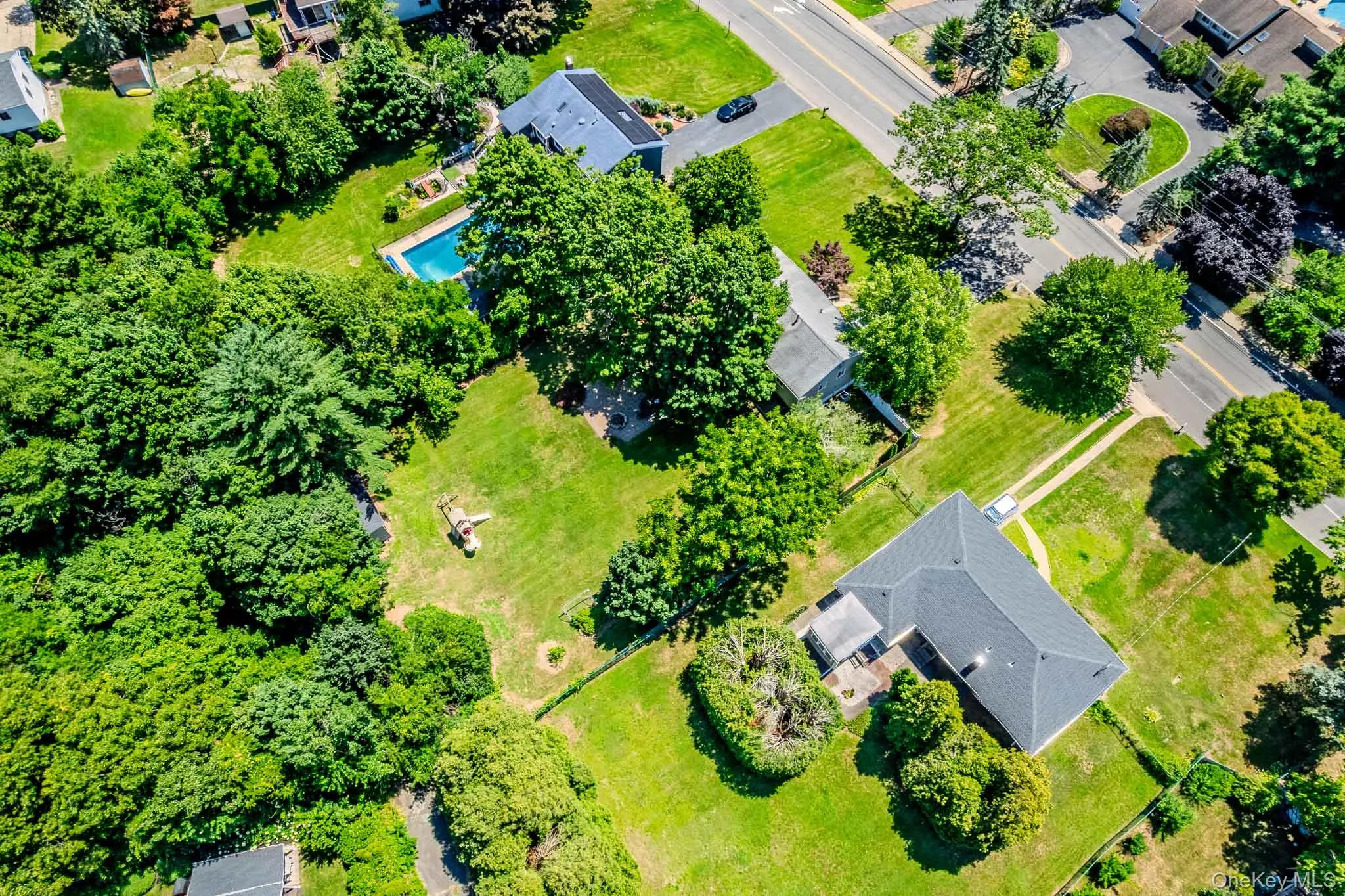 337 Burr Road, Huntington, NY, 4 Bedrooms Bedrooms, 6 Rooms Rooms,3 BathroomsBathrooms,Residential,For Rent,Burr,0,1029083 337 Burr Road, Huntington, NY, 4 Bedrooms Bedrooms, 6 Rooms Rooms,3 BathroomsBathrooms,Residential,For Rent,Burr,0,1029083