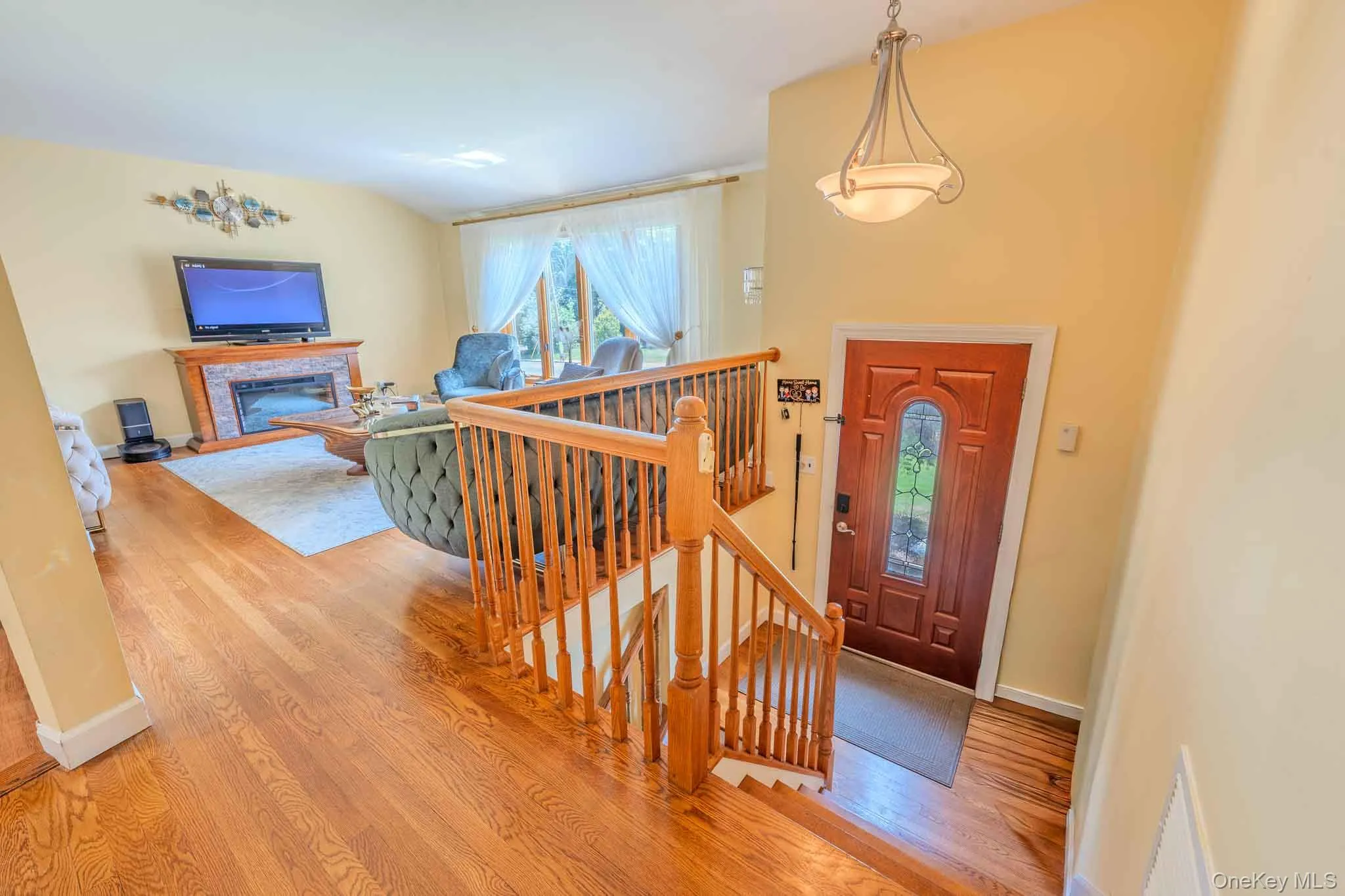337 Burr Road, Huntington, NY, 4 Bedrooms Bedrooms, 6 Rooms Rooms,3 BathroomsBathrooms,Residential,For Rent,Burr,0,1029083 337 Burr Road, Huntington, NY, 4 Bedrooms Bedrooms, 6 Rooms Rooms,3 BathroomsBathrooms,Residential,For Rent,Burr,0,1029083