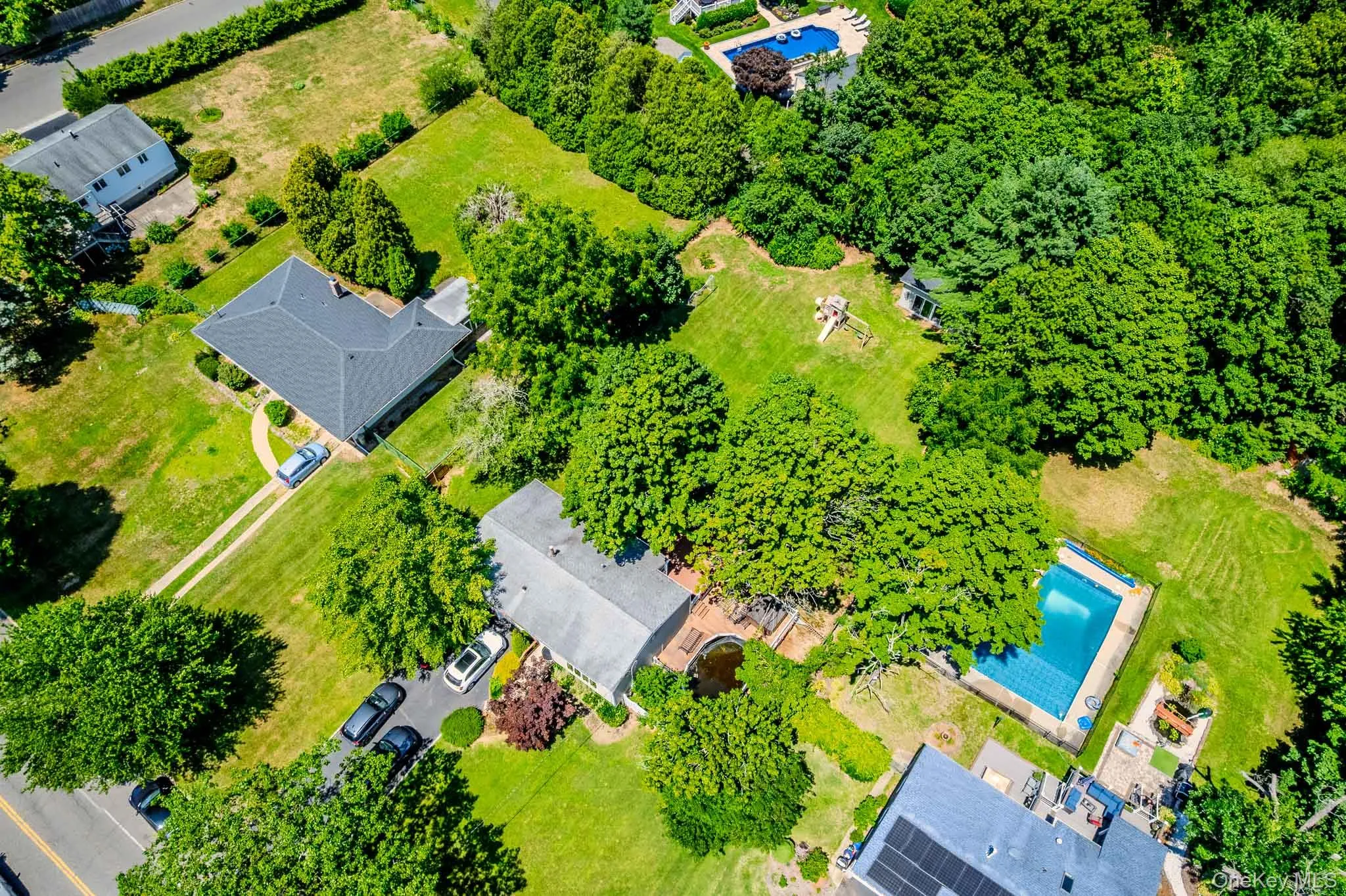 337 Burr Road, Huntington, NY, 4 Bedrooms Bedrooms, 6 Rooms Rooms,3 BathroomsBathrooms,Residential,For Rent,Burr,0,1029083 337 Burr Road, Huntington, NY, 4 Bedrooms Bedrooms, 6 Rooms Rooms,3 BathroomsBathrooms,Residential,For Rent,Burr,0,1029083