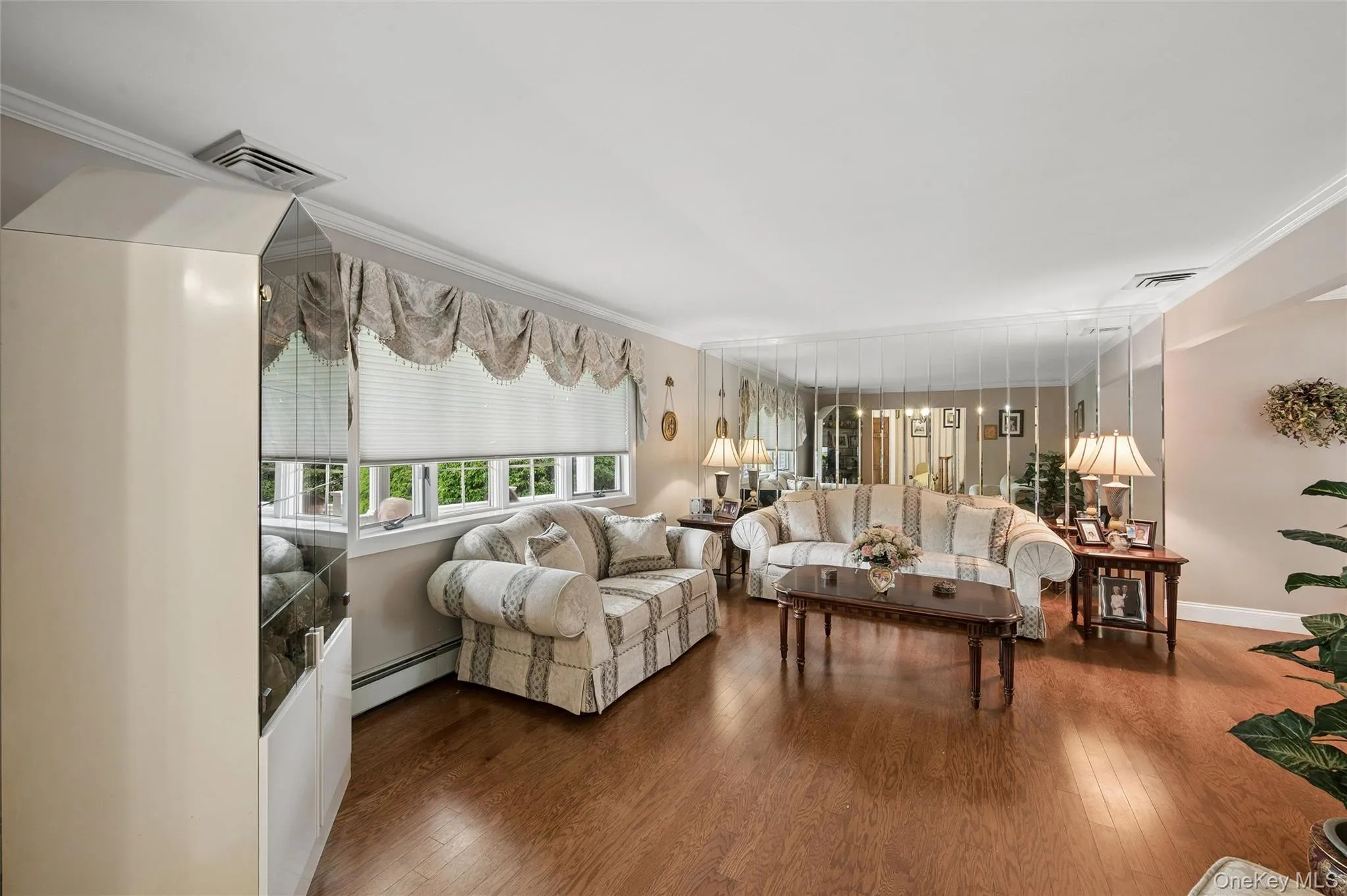 63 Woodview Lane, Brookhaven, NY, 4 Bedrooms Bedrooms, 8 Rooms Rooms,3 BathroomsBathrooms,Residential,For Rent,Woodview,0,1029084 63 Woodview Lane, Brookhaven, NY, 4 Bedrooms Bedrooms, 8 Rooms Rooms,3 BathroomsBathrooms,Residential,For Rent,Woodview,0,1029084