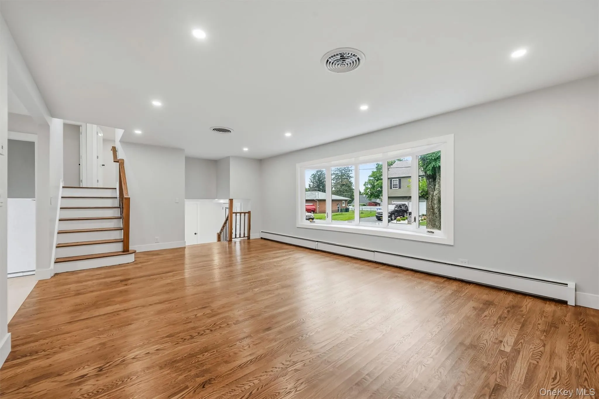 21 Manhattan Avenue, Middletown, NY, 3 Bedrooms Bedrooms, 8 Rooms Rooms,1 BathroomBathrooms,Residential,For Rent,Manhattan,0,1029090 21 Manhattan Avenue, Middletown, NY, 3 Bedrooms Bedrooms, 8 Rooms Rooms,1 BathroomBathrooms,Residential,For Rent,Manhattan,0,1029090