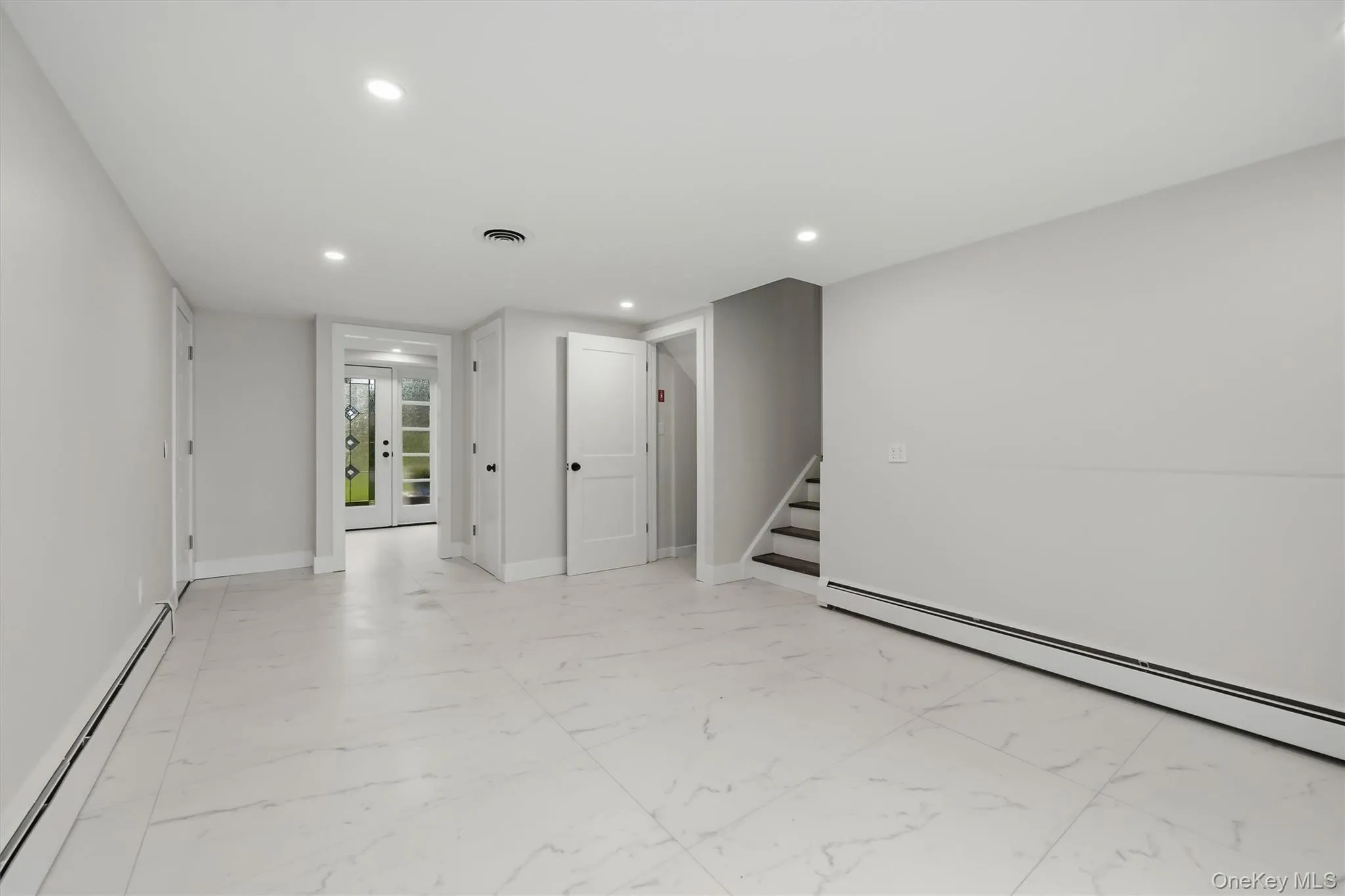 21 Manhattan Avenue, Middletown, NY, 3 Bedrooms Bedrooms, 8 Rooms Rooms,1 BathroomBathrooms,Residential,For Rent,Manhattan,0,1029090 21 Manhattan Avenue, Middletown, NY, 3 Bedrooms Bedrooms, 8 Rooms Rooms,1 BathroomBathrooms,Residential,For Rent,Manhattan,0,1029090