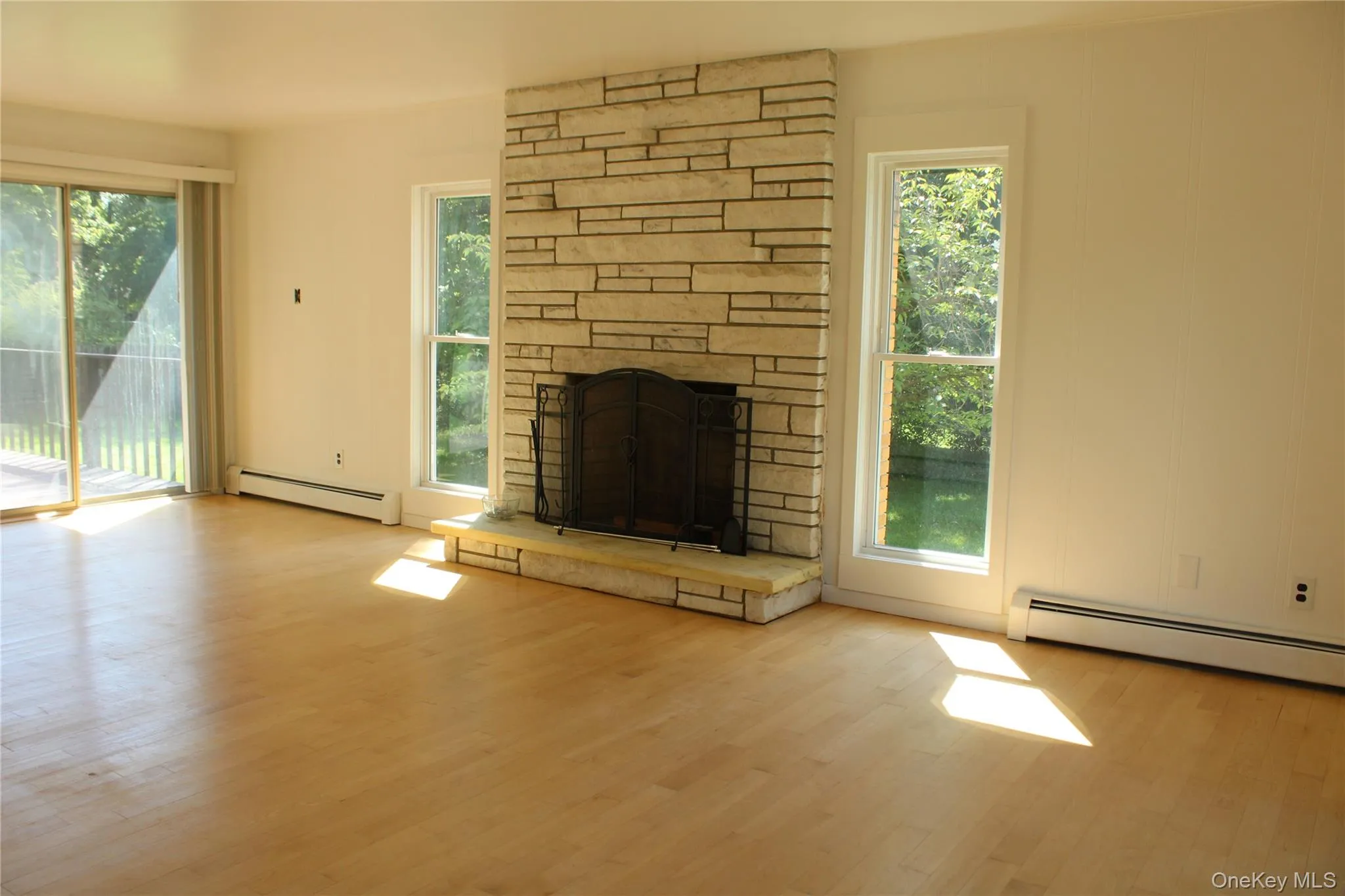 8 TANGLEWOOD Drive, Poughkeepsie (town), NY, 5 Bedrooms Bedrooms, 9 Rooms Rooms,3 BathroomsBathrooms,Residential Lease,For Rent,TANGLEWOOD,0,1029092 8 TANGLEWOOD Drive, Poughkeepsie (town), NY, 5 Bedrooms Bedrooms, 9 Rooms Rooms,3 BathroomsBathrooms,Residential Lease,For Rent,TANGLEWOOD,0,1029092