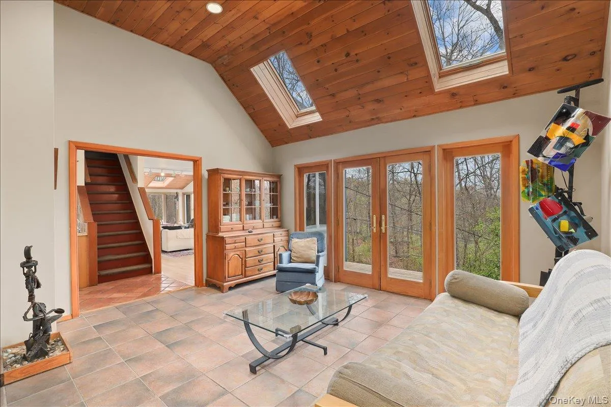 1 Branch Street, Lewisboro, NY, 3 Bedrooms Bedrooms, 7 Rooms Rooms,2 BathroomsBathrooms,Residential Lease,For Rent,Branch,0,1029094 1 Branch Street, Lewisboro, NY, 3 Bedrooms Bedrooms, 7 Rooms Rooms,2 BathroomsBathrooms,Residential Lease,For Rent,Branch,0,1029094