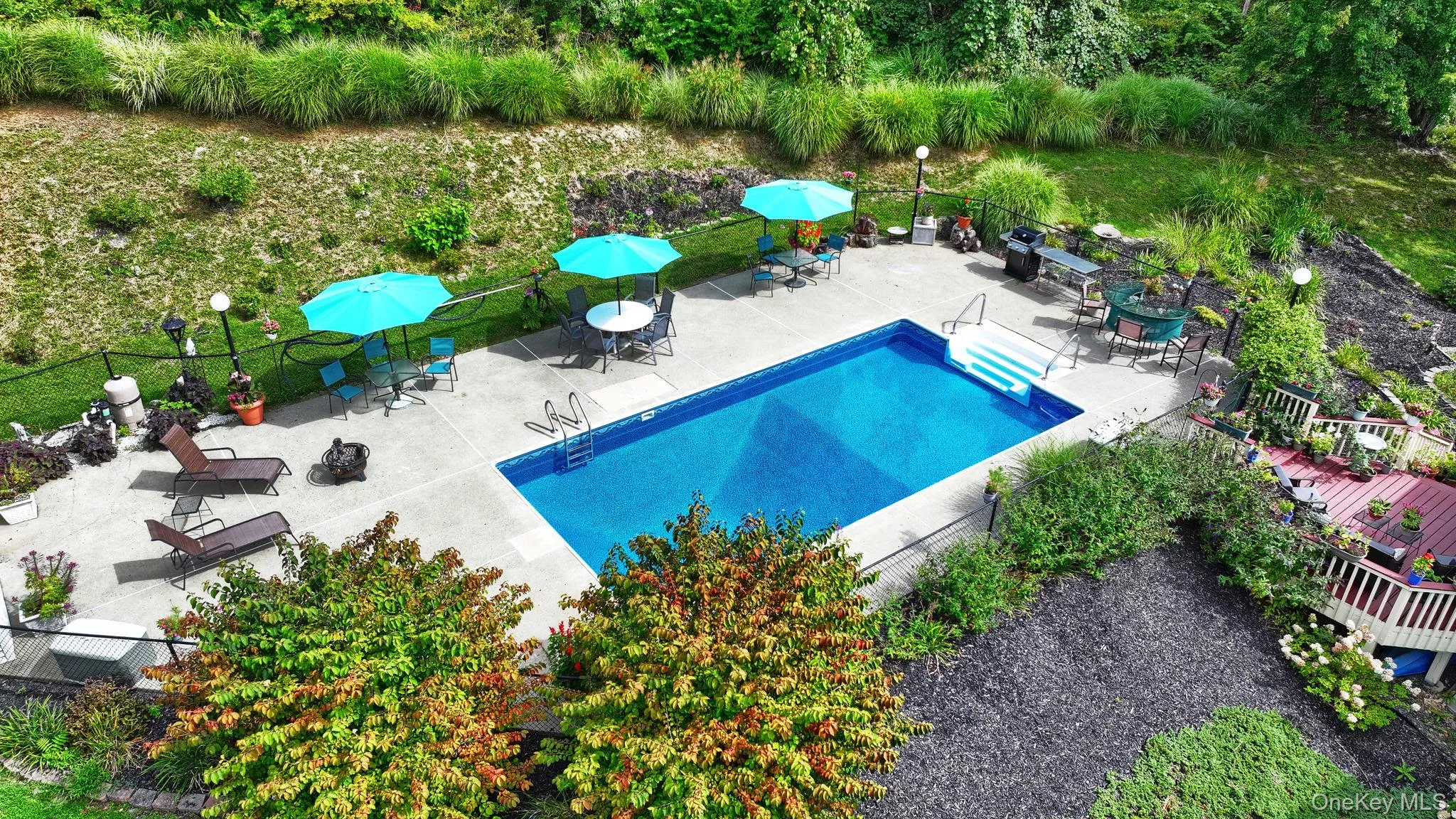 190 Ridge Road, Woodbury, NY, 5 Bedrooms Bedrooms, 9 Rooms Rooms,3 BathroomsBathrooms,Residential,For Rent,Ridge,0,1029095 190 Ridge Road, Woodbury, NY, 5 Bedrooms Bedrooms, 9 Rooms Rooms,3 BathroomsBathrooms,Residential,For Rent,Ridge,0,1029095