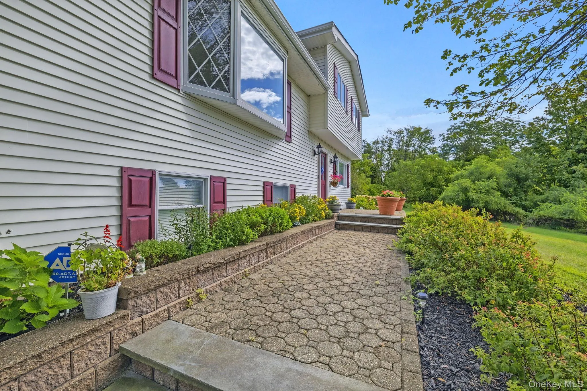 190 Ridge Road, Woodbury, NY, 5 Bedrooms Bedrooms, 9 Rooms Rooms,3 BathroomsBathrooms,Residential,For Rent,Ridge,0,1029095 190 Ridge Road, Woodbury, NY, 5 Bedrooms Bedrooms, 9 Rooms Rooms,3 BathroomsBathrooms,Residential,For Rent,Ridge,0,1029095