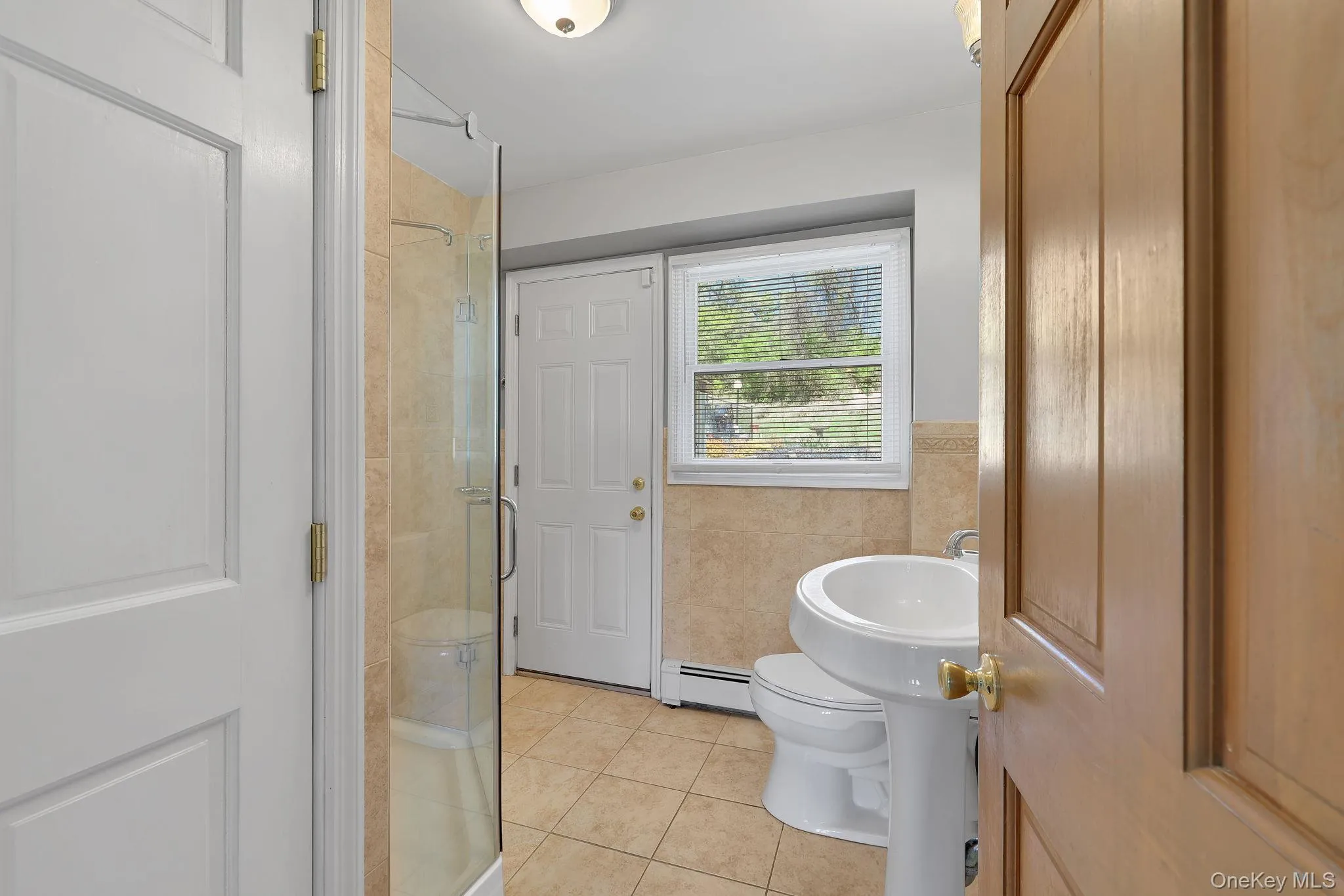 190 Ridge Road, Woodbury, NY, 5 Bedrooms Bedrooms, 9 Rooms Rooms,3 BathroomsBathrooms,Residential,For Rent,Ridge,0,1029095 190 Ridge Road, Woodbury, NY, 5 Bedrooms Bedrooms, 9 Rooms Rooms,3 BathroomsBathrooms,Residential,For Rent,Ridge,0,1029095