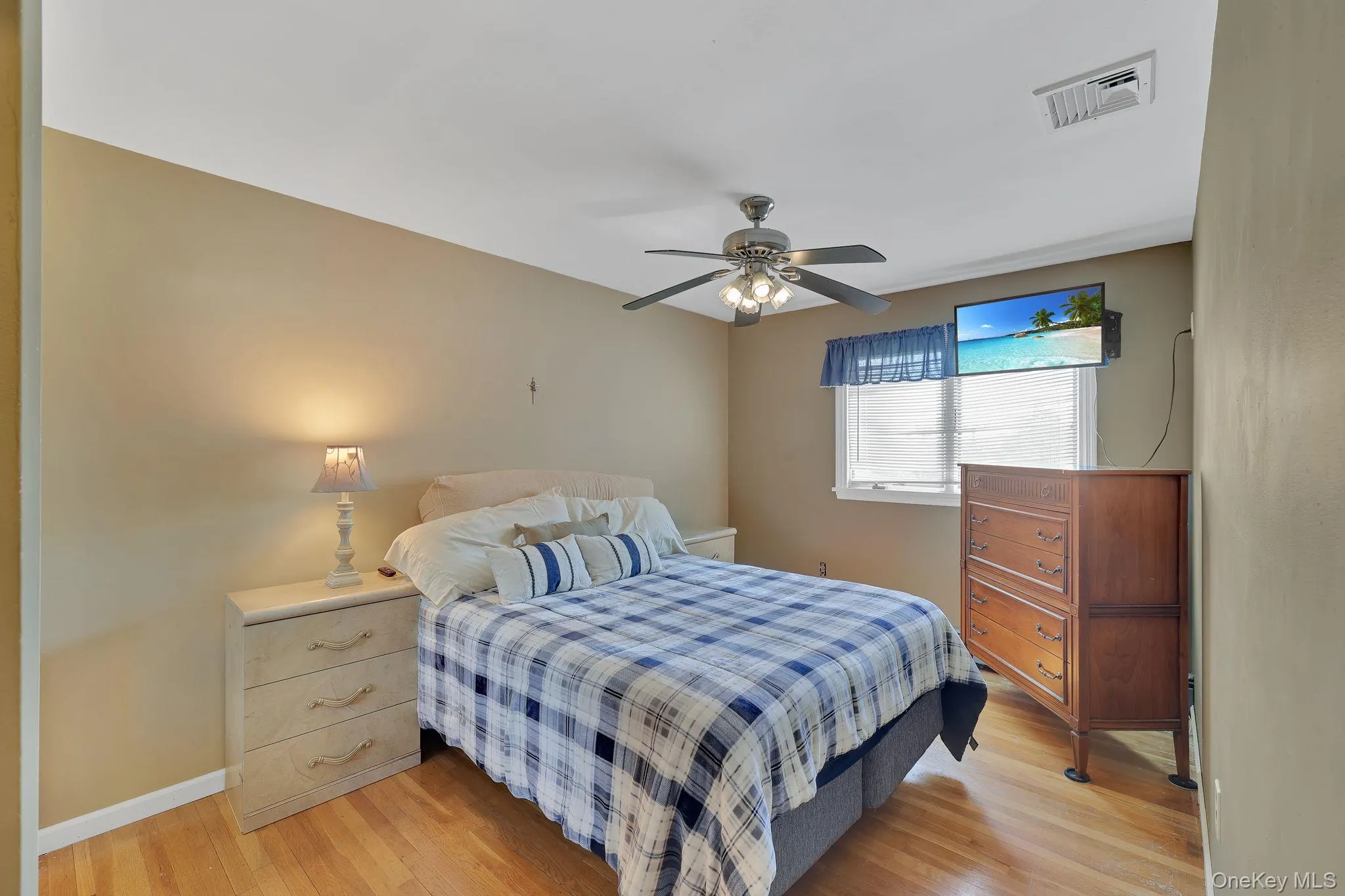 190 Ridge Road, Woodbury, NY, 5 Bedrooms Bedrooms, 9 Rooms Rooms,3 BathroomsBathrooms,Residential,For Rent,Ridge,0,1029095 190 Ridge Road, Woodbury, NY, 5 Bedrooms Bedrooms, 9 Rooms Rooms,3 BathroomsBathrooms,Residential,For Rent,Ridge,0,1029095