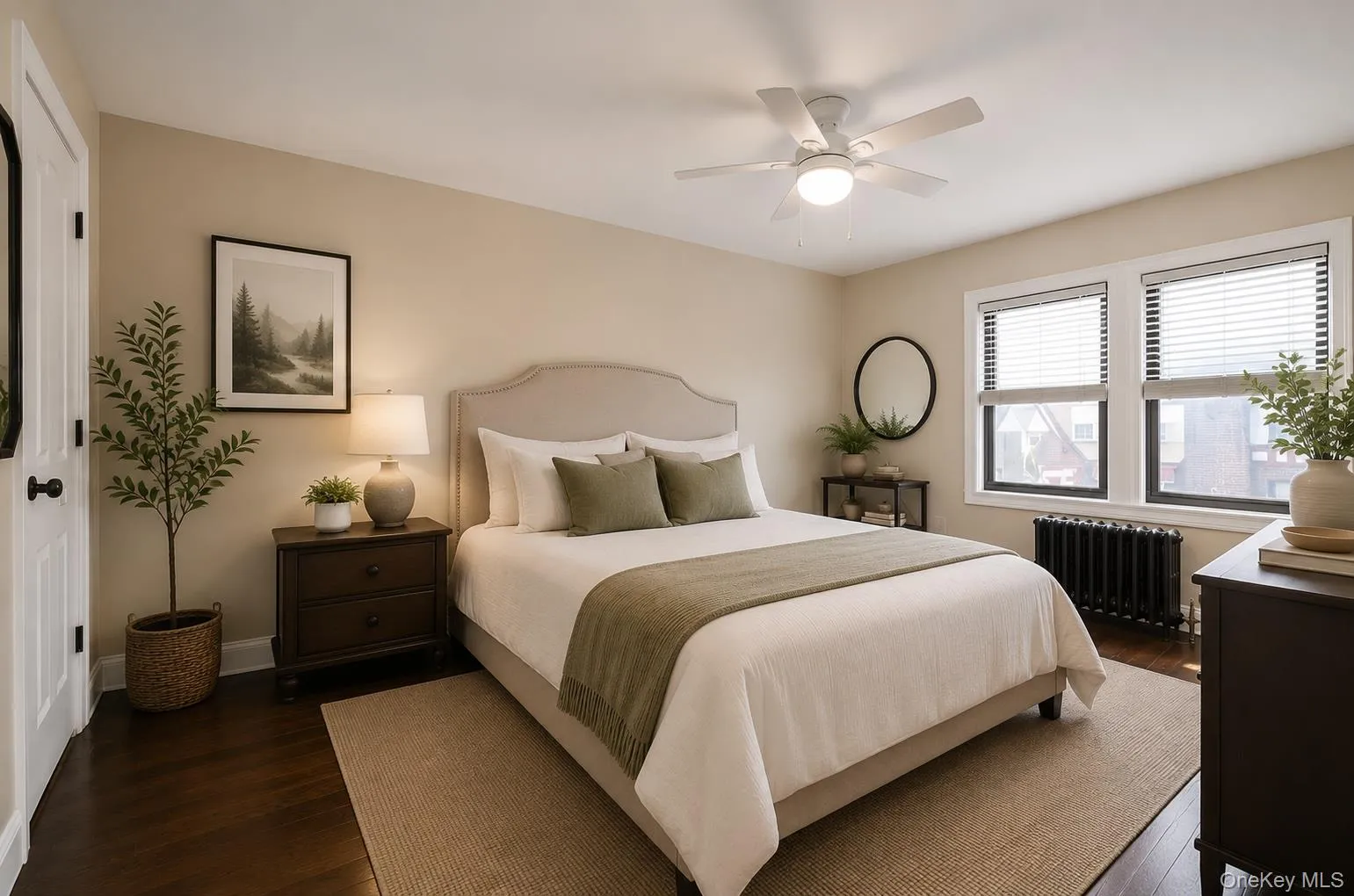 Please note that this room was virtually staged. This bedroom is used as the gym. Please note that this room was virtually staged. This bedroom is used as the gym.