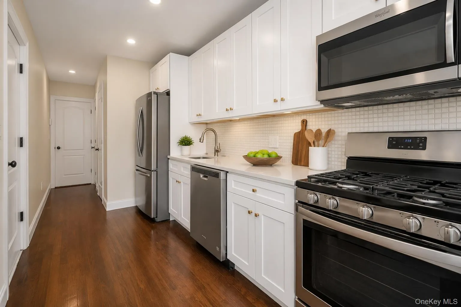 179-49 Selover Road, New York, NY, 3 Bedrooms Bedrooms, 8 Rooms Rooms,2 BathroomsBathrooms,Residential,For Rent,Selover,0,1029102 179-49 Selover Road, New York, NY, 3 Bedrooms Bedrooms, 8 Rooms Rooms,2 BathroomsBathrooms,Residential,For Rent,Selover,0,1029102