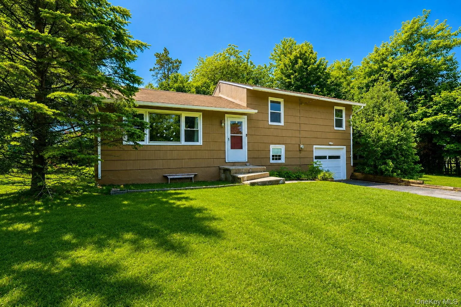 26 Willow Place, Middletown, NY, 3 Bedrooms Bedrooms, 5 Rooms Rooms,1 BathroomBathrooms,Residential,For Rent,Willow,0,1029110 26 Willow Place, Middletown, NY, 3 Bedrooms Bedrooms, 5 Rooms Rooms,1 BathroomBathrooms,Residential,For Rent,Willow,0,1029110