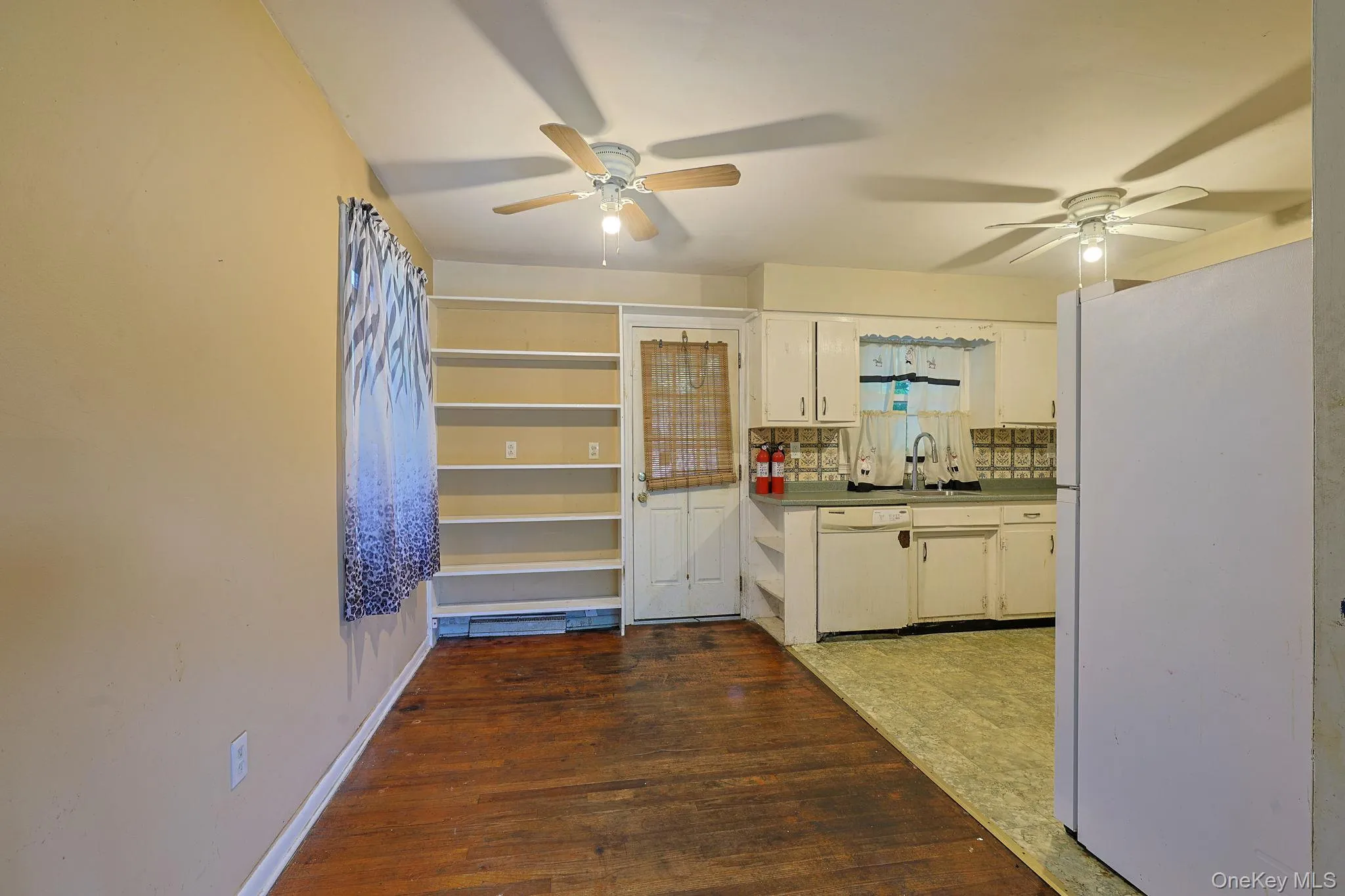 26 Willow Place, Middletown, NY, 3 Bedrooms Bedrooms, 5 Rooms Rooms,1 BathroomBathrooms,Residential,For Rent,Willow,0,1029110 26 Willow Place, Middletown, NY, 3 Bedrooms Bedrooms, 5 Rooms Rooms,1 BathroomBathrooms,Residential,For Rent,Willow,0,1029110