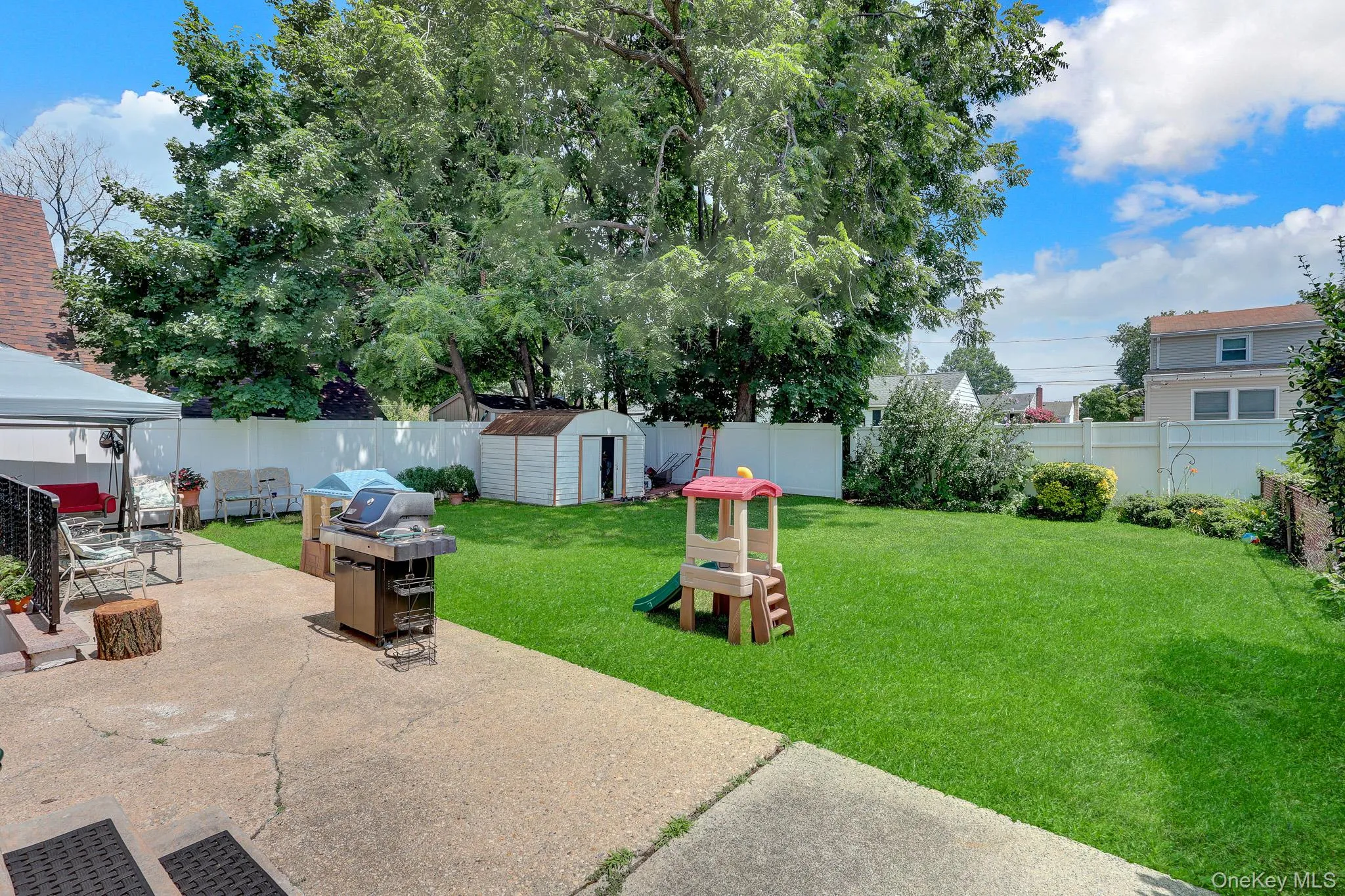 1 Prince Street, Oyster Bay, NY, 4 Bedrooms Bedrooms, 6 Rooms Rooms,2 BathroomsBathrooms,Residential,For Rent,Prince,0,1029113 1 Prince Street, Oyster Bay, NY, 4 Bedrooms Bedrooms, 6 Rooms Rooms,2 BathroomsBathrooms,Residential,For Rent,Prince,0,1029113