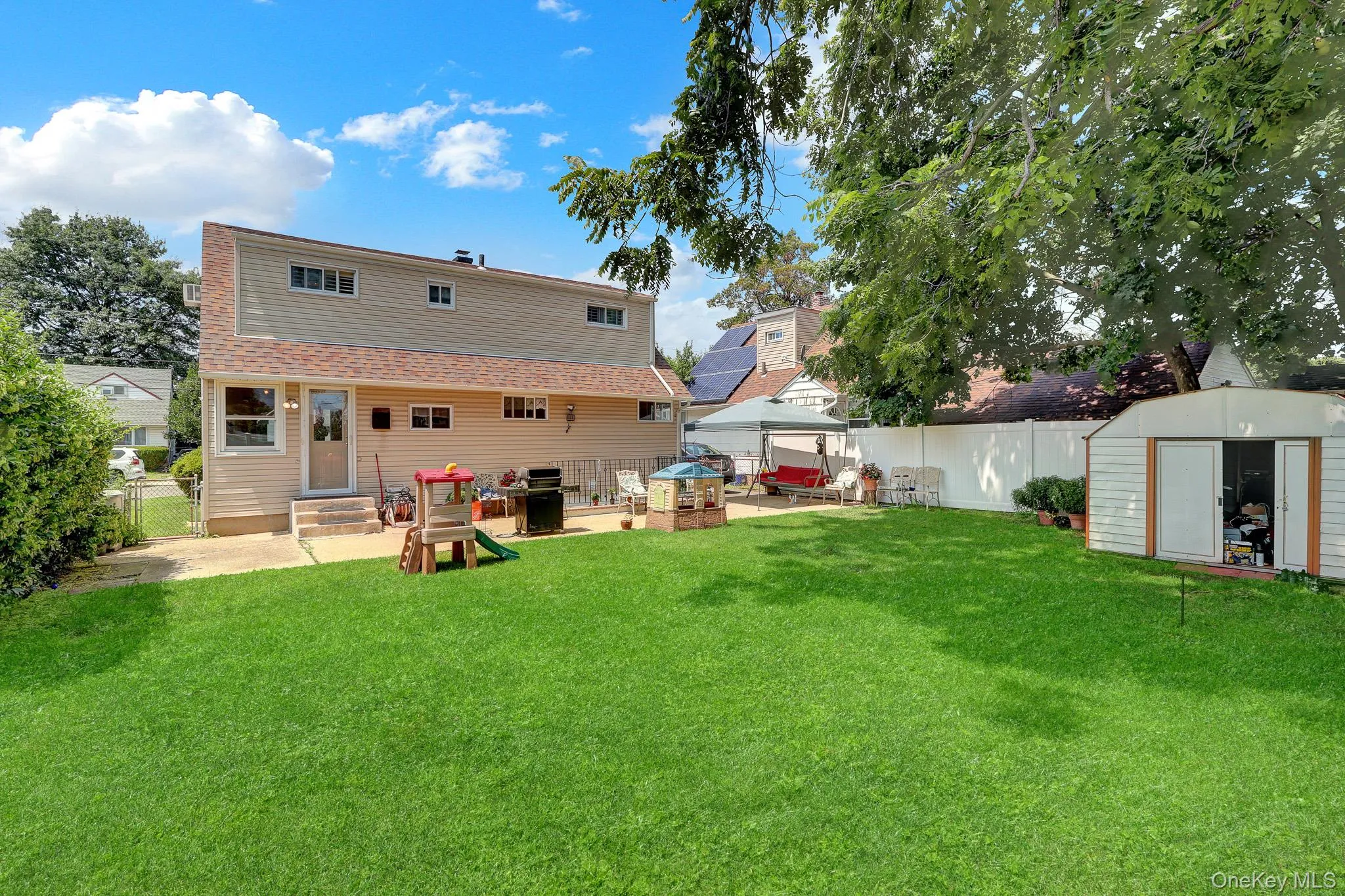 1 Prince Street, Oyster Bay, NY, 4 Bedrooms Bedrooms, 6 Rooms Rooms,2 BathroomsBathrooms,Residential,For Rent,Prince,0,1029113 1 Prince Street, Oyster Bay, NY, 4 Bedrooms Bedrooms, 6 Rooms Rooms,2 BathroomsBathrooms,Residential,For Rent,Prince,0,1029113