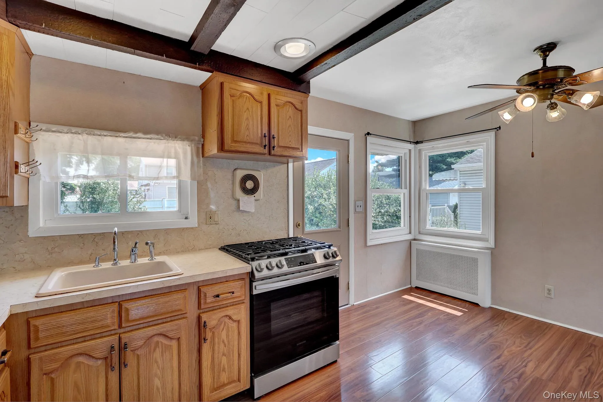 1 Prince Street, Oyster Bay, NY, 4 Bedrooms Bedrooms, 6 Rooms Rooms,2 BathroomsBathrooms,Residential,For Rent,Prince,0,1029113 1 Prince Street, Oyster Bay, NY, 4 Bedrooms Bedrooms, 6 Rooms Rooms,2 BathroomsBathrooms,Residential,For Rent,Prince,0,1029113