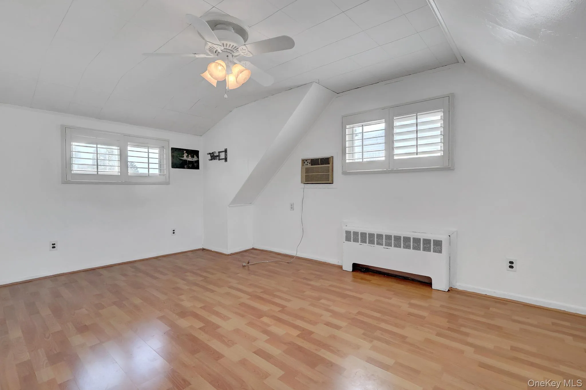 1 Prince Street, Oyster Bay, NY, 4 Bedrooms Bedrooms, 6 Rooms Rooms,2 BathroomsBathrooms,Residential,For Rent,Prince,0,1029113 1 Prince Street, Oyster Bay, NY, 4 Bedrooms Bedrooms, 6 Rooms Rooms,2 BathroomsBathrooms,Residential,For Rent,Prince,0,1029113