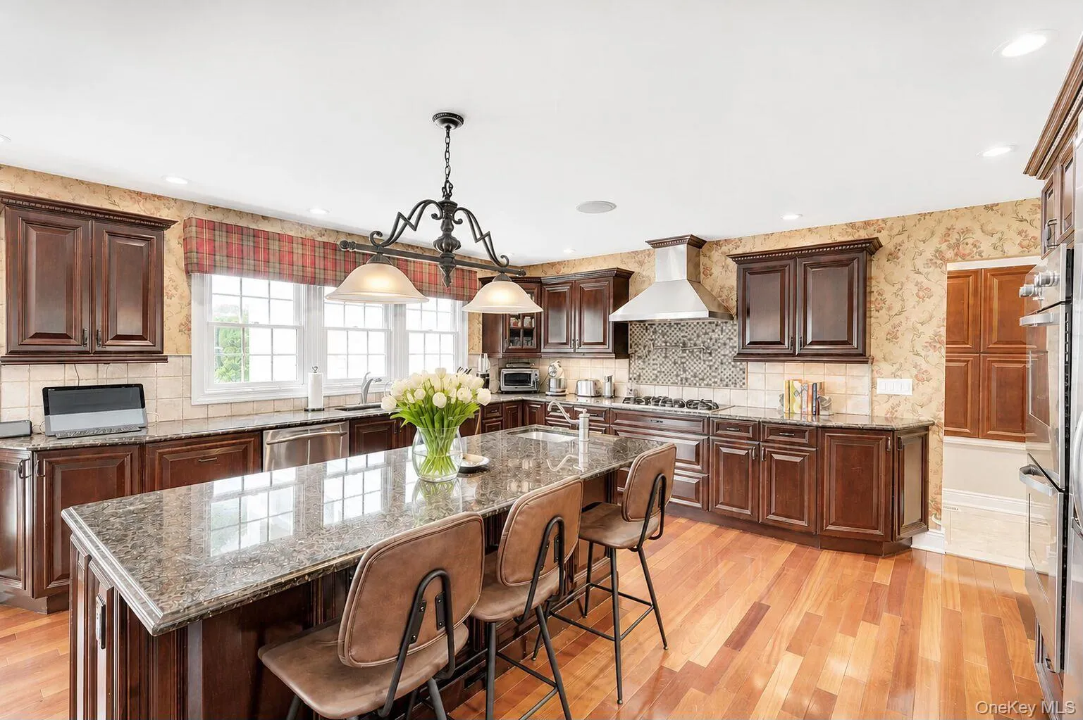 120 Ocean Avenue, Oyster Bay, NY, 6 Bedrooms Bedrooms, 12 Rooms Rooms,4 BathroomsBathrooms,Residential,For Rent,Ocean,0,1029115 120 Ocean Avenue, Oyster Bay, NY, 6 Bedrooms Bedrooms, 12 Rooms Rooms,4 BathroomsBathrooms,Residential,For Rent,Ocean,0,1029115