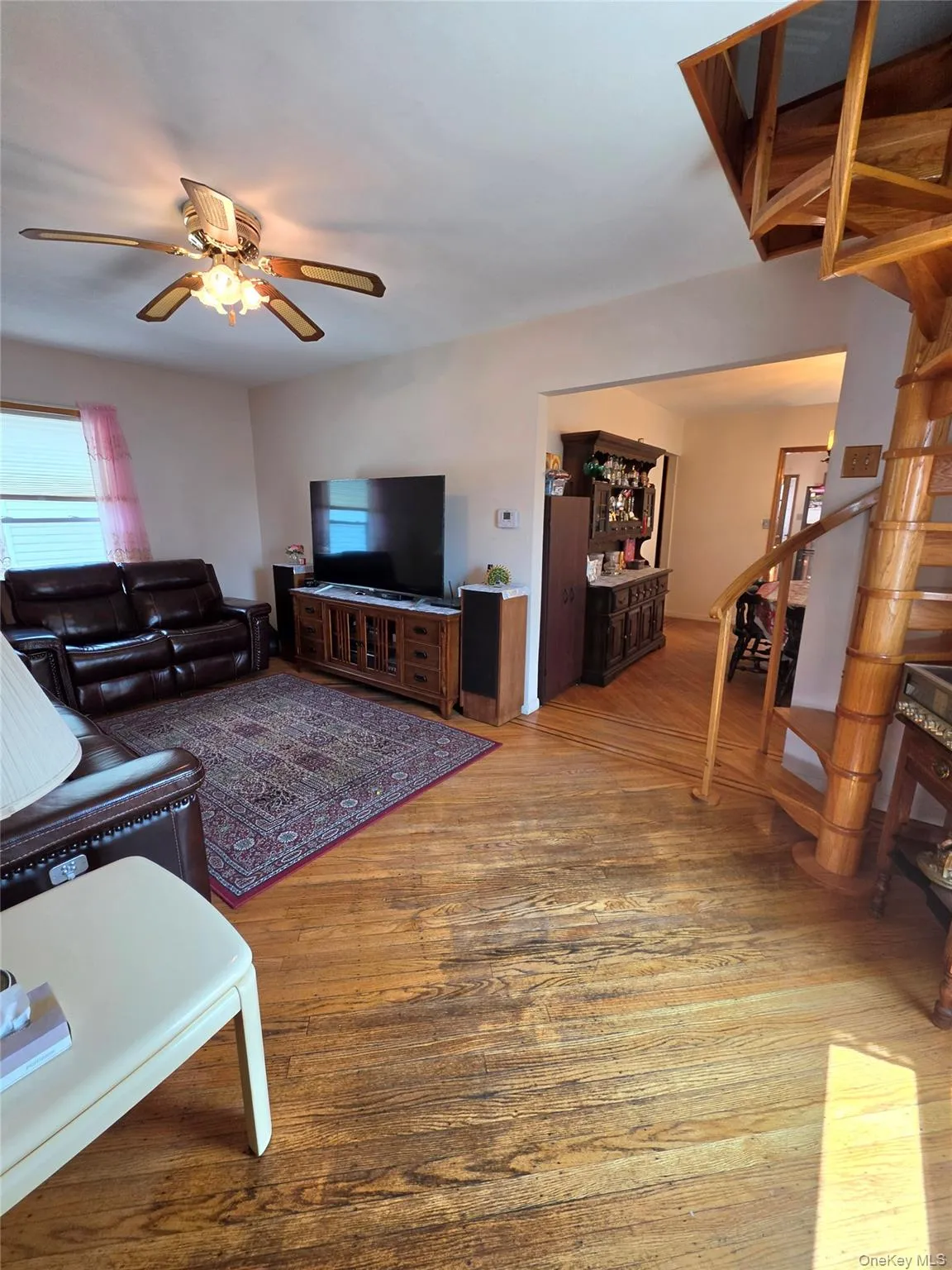 158-13 102nd Street, New York, NY, 3 Bedrooms Bedrooms, 10 Rooms Rooms,1 BathroomBathrooms,Residential,For Rent,102nd,0,1029116 158-13 102nd Street, New York, NY, 3 Bedrooms Bedrooms, 10 Rooms Rooms,1 BathroomBathrooms,Residential,For Rent,102nd,0,1029116