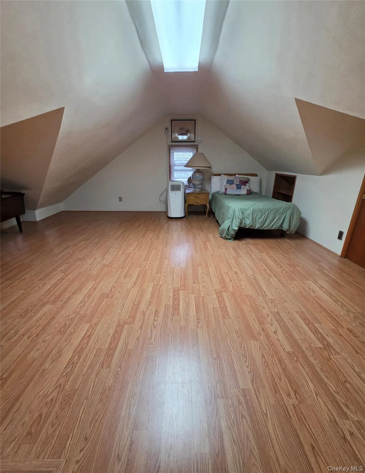 158-13 102nd Street, New York, NY, 3 Bedrooms Bedrooms, 10 Rooms Rooms,1 BathroomBathrooms,Residential,For Rent,102nd,0,1029116 158-13 102nd Street, New York, NY, 3 Bedrooms Bedrooms, 10 Rooms Rooms,1 BathroomBathrooms,Residential,For Rent,102nd,0,1029116