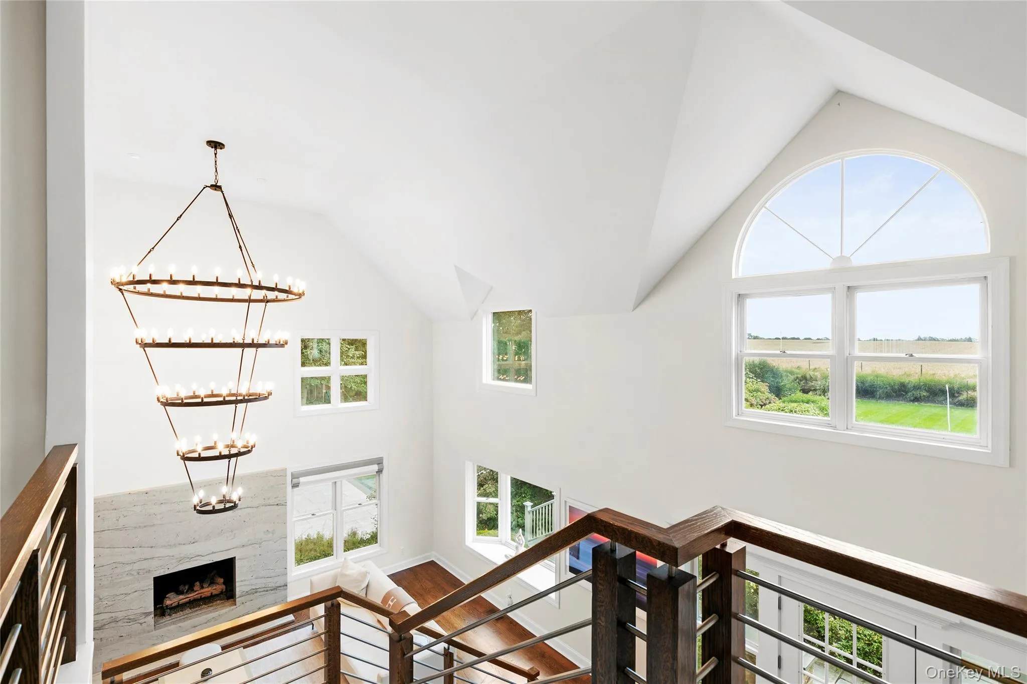 652 Noyack Path, Southampton, New York 11976