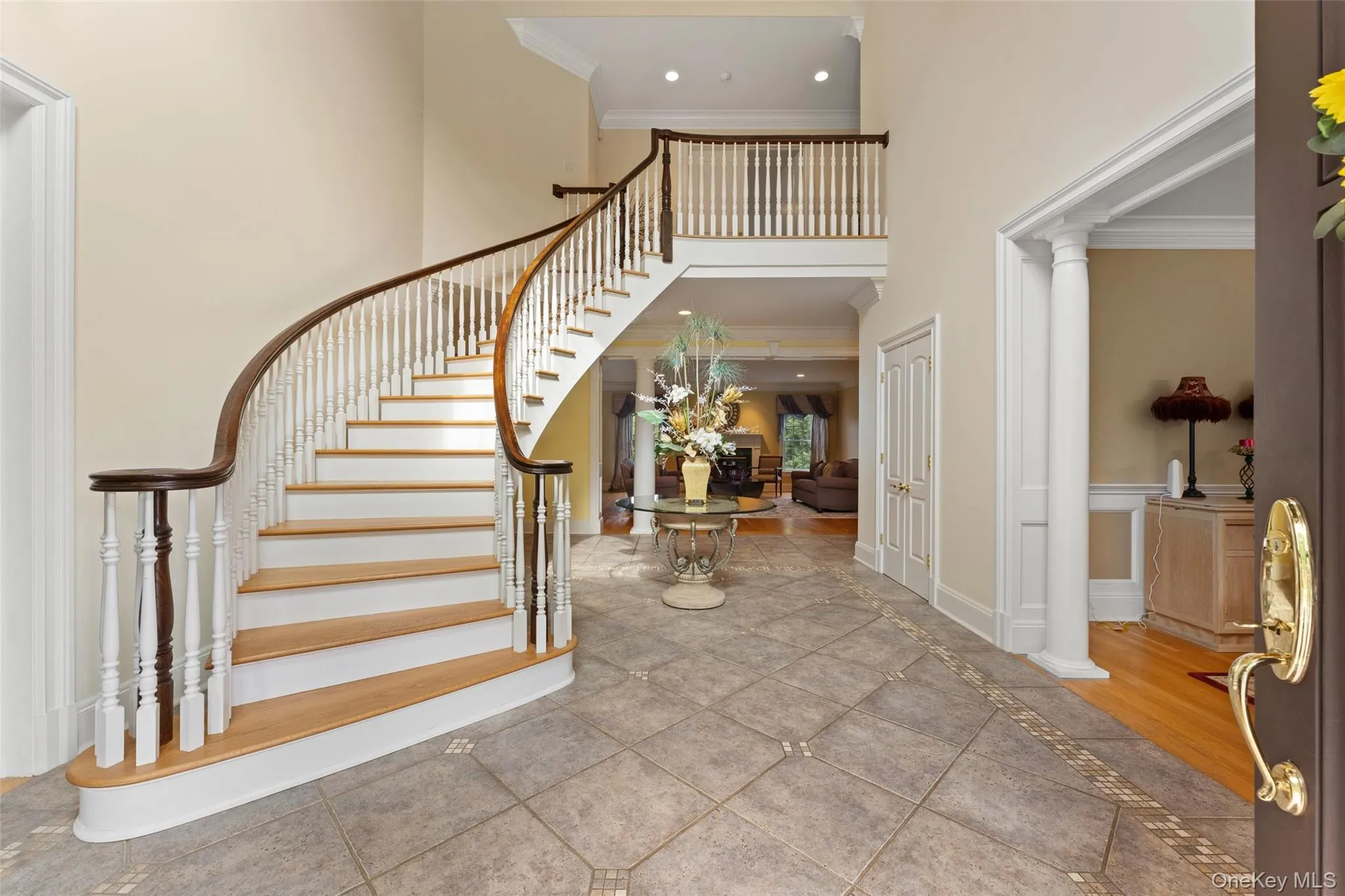 Two-story grand Entrance Hallway. Two-story grand Entrance Hallway.