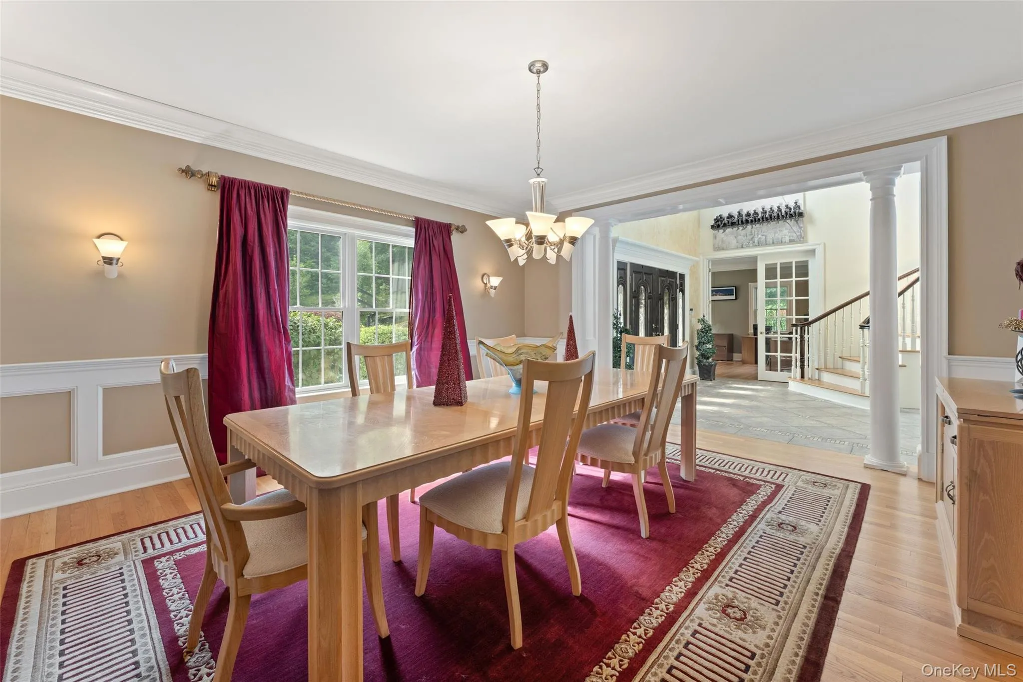 Formal Dining Room. Formal Dining Room.