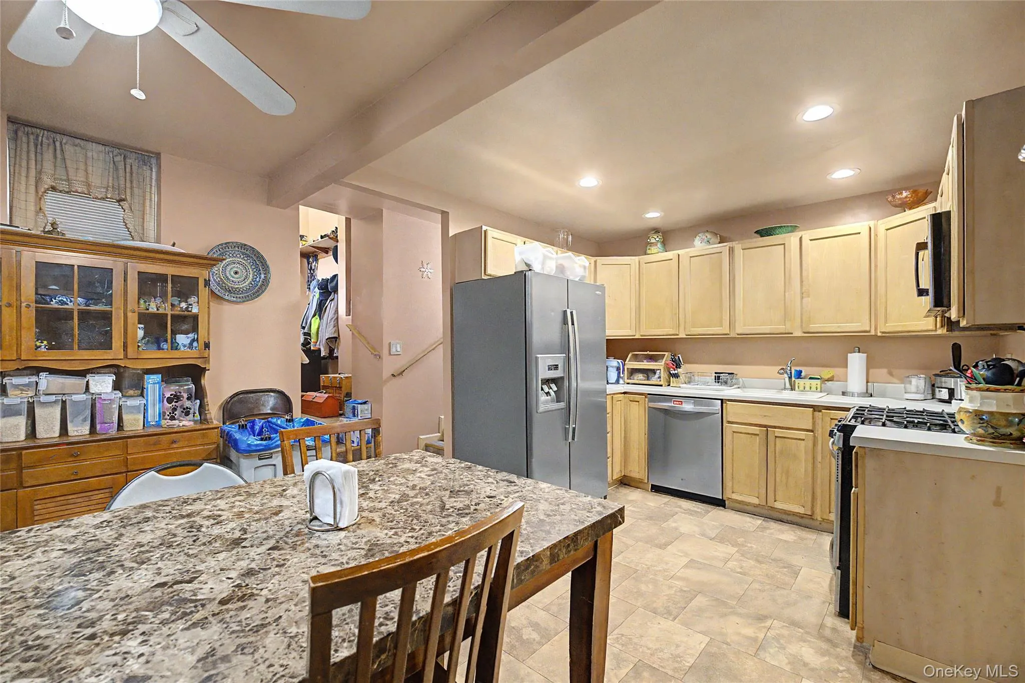 6628 52nd Drive, New York, NY, 4 Bedrooms Bedrooms, 9 Rooms Rooms,2 BathroomsBathrooms,Residential,For Rent,52nd,0,1029126 6628 52nd Drive, New York, NY, 4 Bedrooms Bedrooms, 9 Rooms Rooms,2 BathroomsBathrooms,Residential,For Rent,52nd,0,1029126