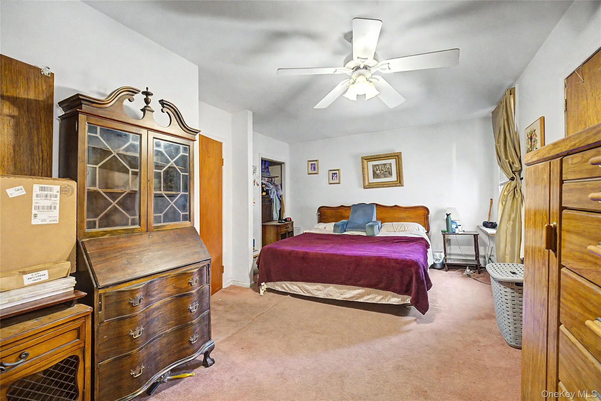 6628 52nd Drive, New York, NY, 4 Bedrooms Bedrooms, 9 Rooms Rooms,2 BathroomsBathrooms,Residential,For Rent,52nd,0,1029126 6628 52nd Drive, New York, NY, 4 Bedrooms Bedrooms, 9 Rooms Rooms,2 BathroomsBathrooms,Residential,For Rent,52nd,0,1029126