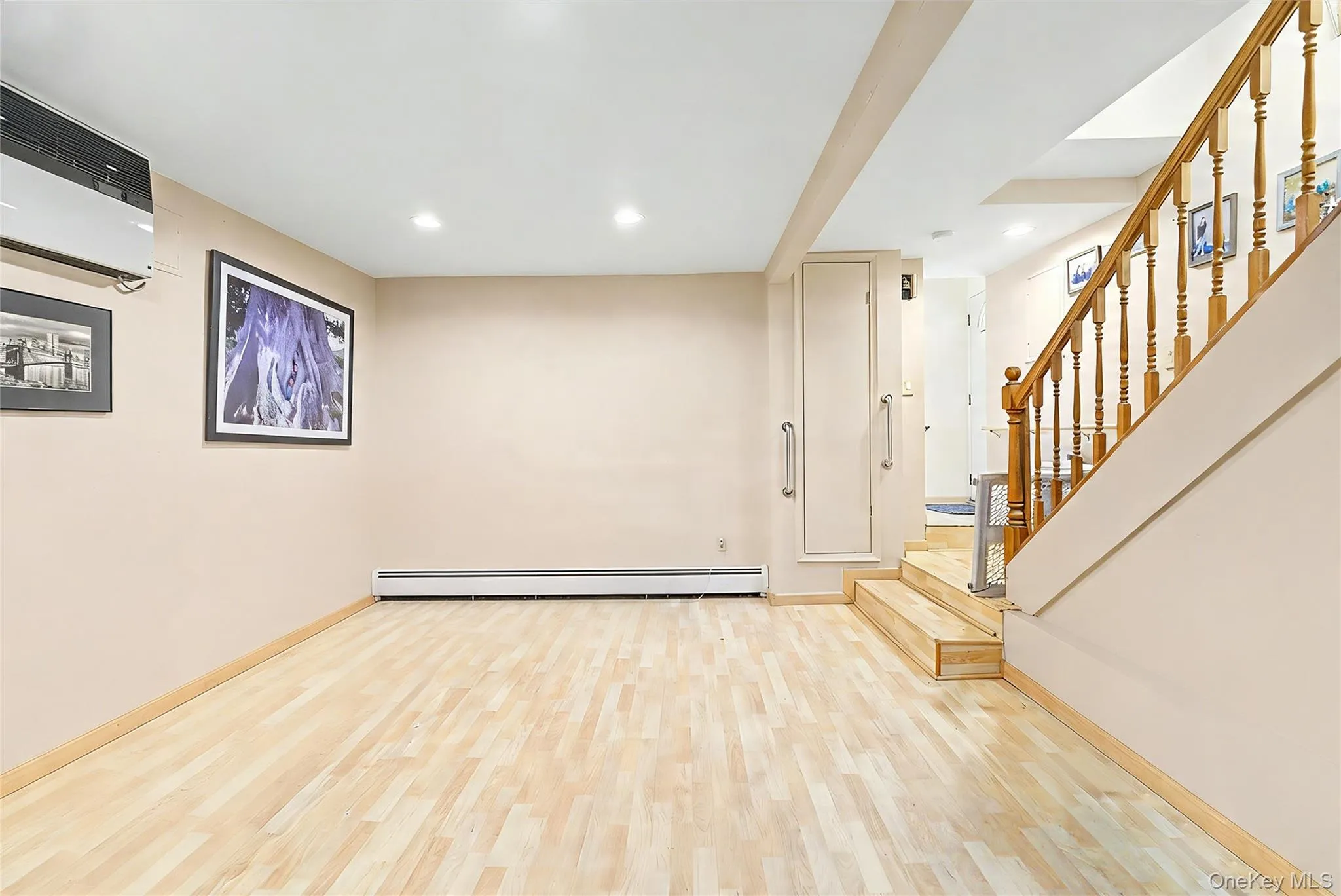 6628 52nd Drive, New York, NY, 4 Bedrooms Bedrooms, 9 Rooms Rooms,2 BathroomsBathrooms,Residential,For Rent,52nd,0,1029126 6628 52nd Drive, New York, NY, 4 Bedrooms Bedrooms, 9 Rooms Rooms,2 BathroomsBathrooms,Residential,For Rent,52nd,0,1029126