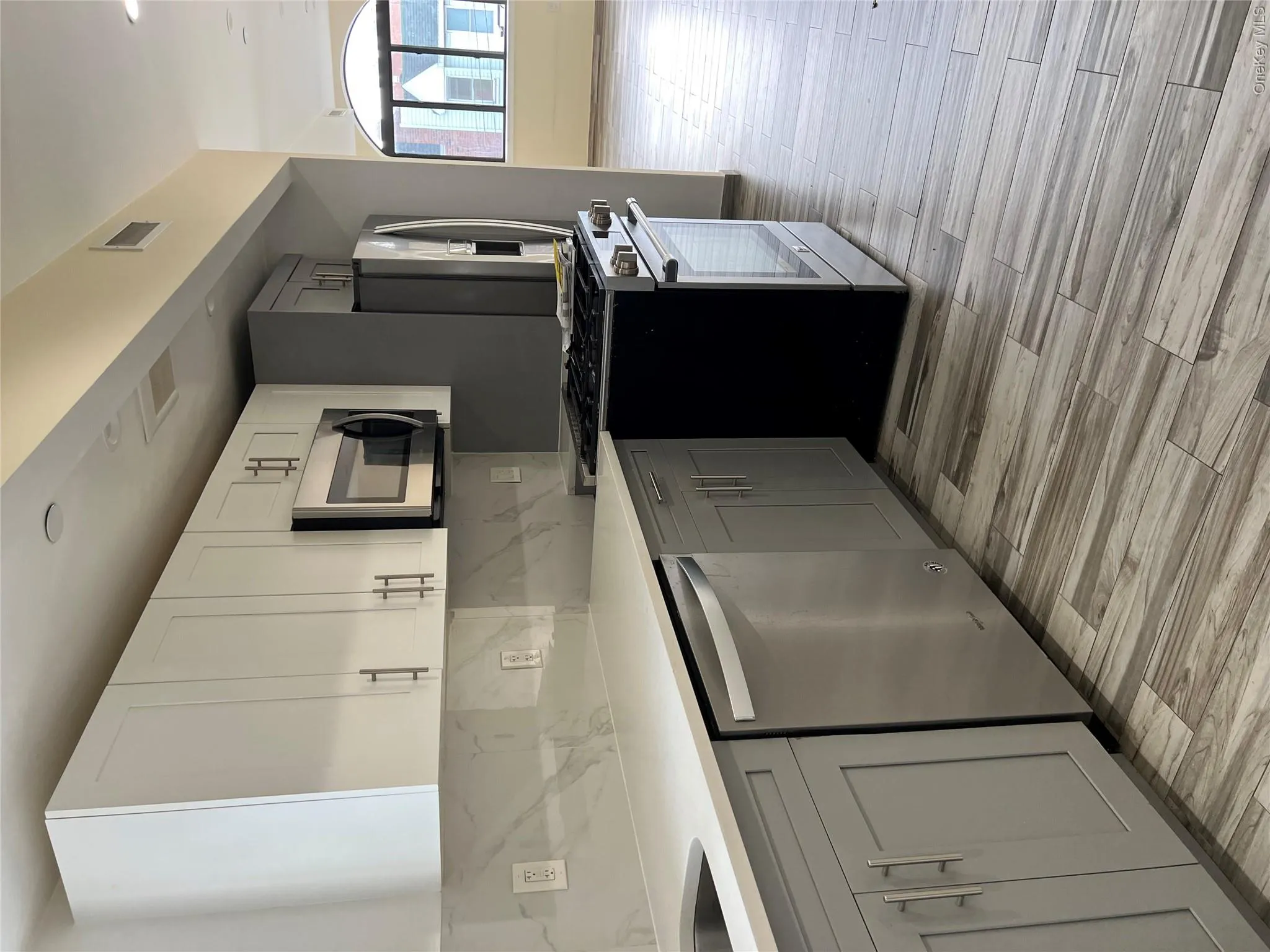 3214 58th Street, New York, NY, 3 Bedrooms Bedrooms, 5 Rooms Rooms,2 BathroomsBathrooms,Residential Lease,For Rent,58th,0,1029135 3214 58th Street, New York, NY, 3 Bedrooms Bedrooms, 5 Rooms Rooms,2 BathroomsBathrooms,Residential Lease,For Rent,58th,0,1029135
