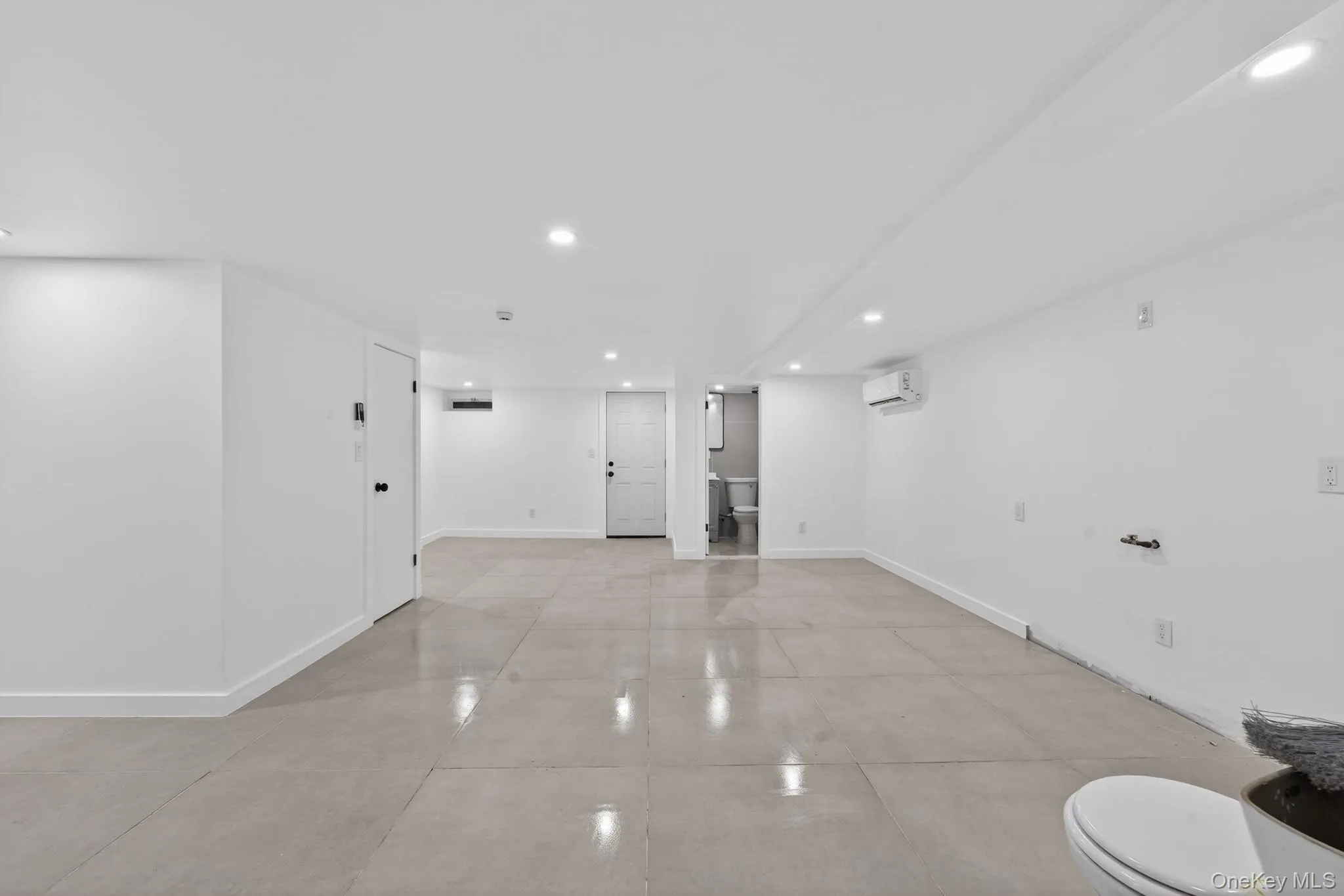 114-25 200th Street, New York, NY, 3 Bedrooms Bedrooms, 12 Rooms Rooms,2 BathroomsBathrooms,Residential,For Rent,200th,0,1029137 114-25 200th Street, New York, NY, 3 Bedrooms Bedrooms, 12 Rooms Rooms,2 BathroomsBathrooms,Residential,For Rent,200th,0,1029137