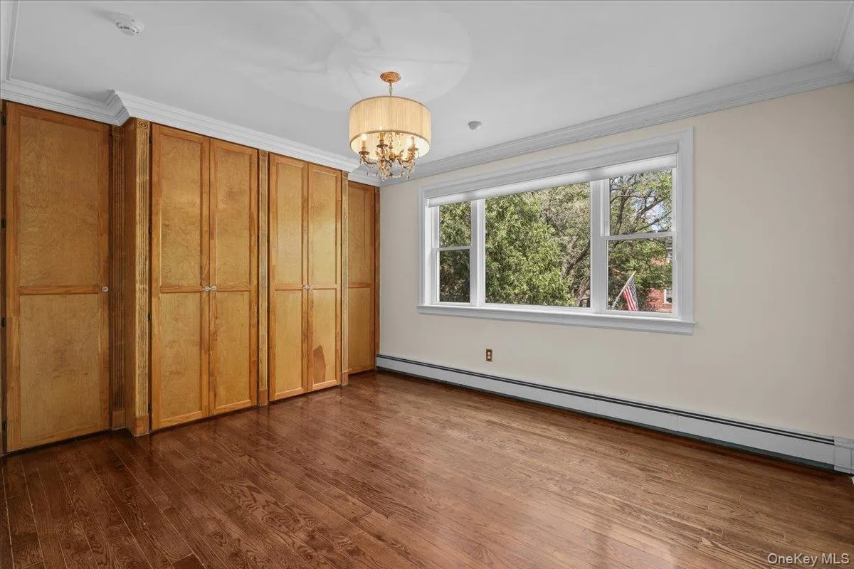1184 Rhinelander Avenue, New York, NY, 2 Bedrooms Bedrooms, 5 Rooms Rooms,1 BathroomBathrooms,Residential Lease,For Rent,Rhinelander,0,1029145 1184 Rhinelander Avenue, New York, NY, 2 Bedrooms Bedrooms, 5 Rooms Rooms,1 BathroomBathrooms,Residential Lease,For Rent,Rhinelander,0,1029145