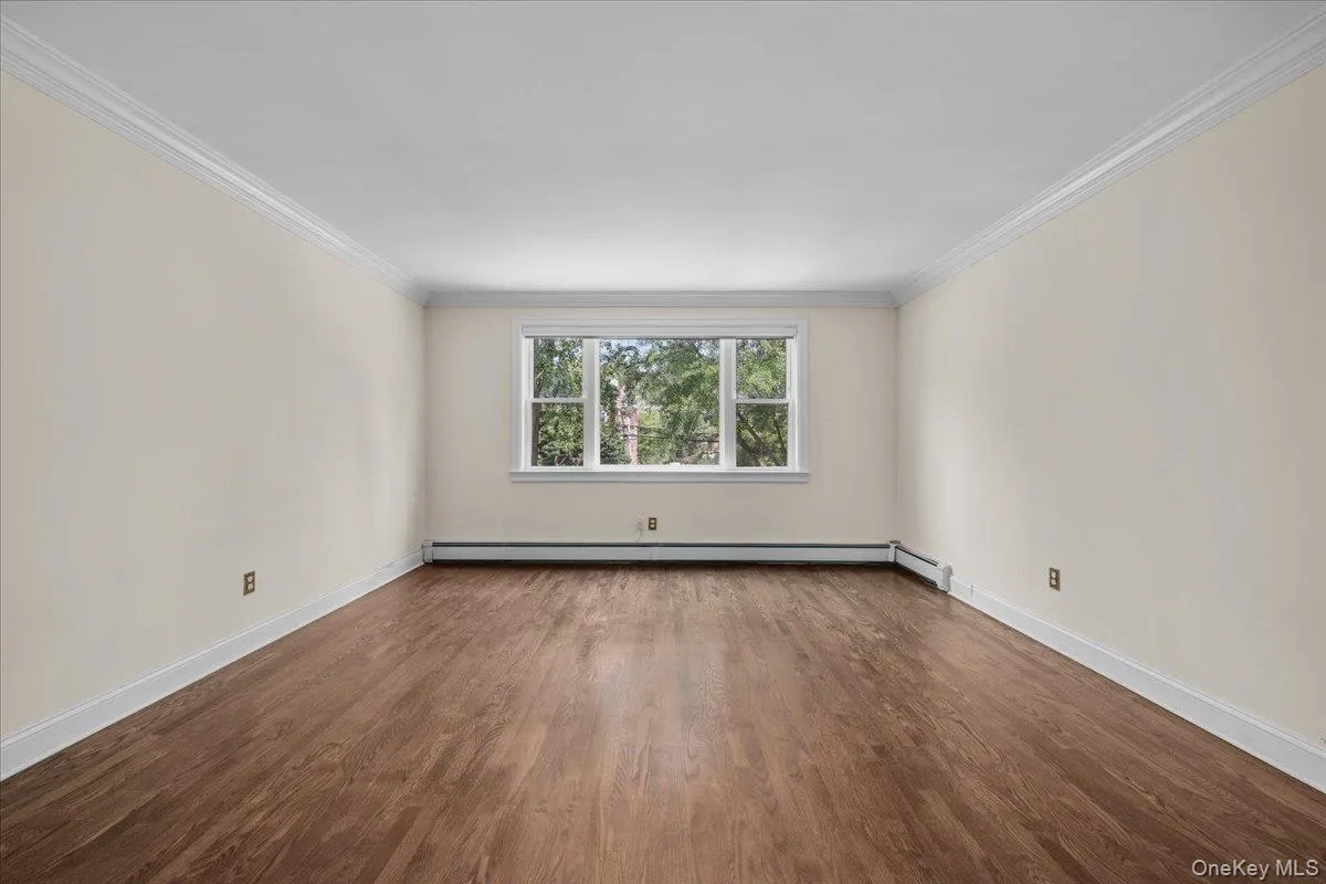 1184 Rhinelander Avenue, New York, NY, 2 Bedrooms Bedrooms, 5 Rooms Rooms,1 BathroomBathrooms,Residential Lease,For Rent,Rhinelander,0,1029145 1184 Rhinelander Avenue, New York, NY, 2 Bedrooms Bedrooms, 5 Rooms Rooms,1 BathroomBathrooms,Residential Lease,For Rent,Rhinelander,0,1029145
