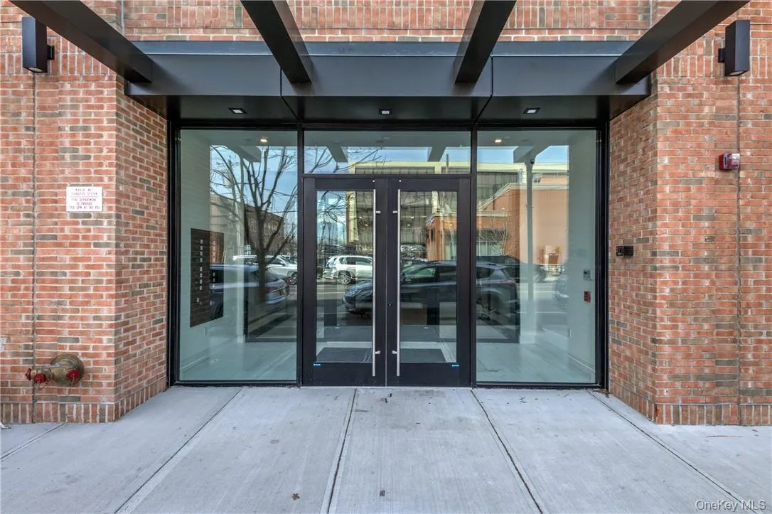 110 Chatsworth Avenue, Mamaroneck, NY, 3 Bedrooms Bedrooms, 5 Rooms Rooms,3 BathroomsBathrooms,Residential Lease,For Rent,Chatsworth,0,1029147 110 Chatsworth Avenue, Mamaroneck, NY, 3 Bedrooms Bedrooms, 5 Rooms Rooms,3 BathroomsBathrooms,Residential Lease,For Rent,Chatsworth,0,1029147