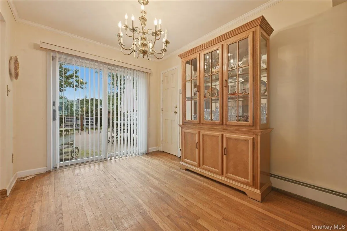 1935 Lenox Avenue, Hempstead, NY, 4 Bedrooms Bedrooms, 7 Rooms Rooms,3 BathroomsBathrooms,Residential,For Rent,Lenox,0,1029148 1935 Lenox Avenue, Hempstead, NY, 4 Bedrooms Bedrooms, 7 Rooms Rooms,3 BathroomsBathrooms,Residential,For Rent,Lenox,0,1029148