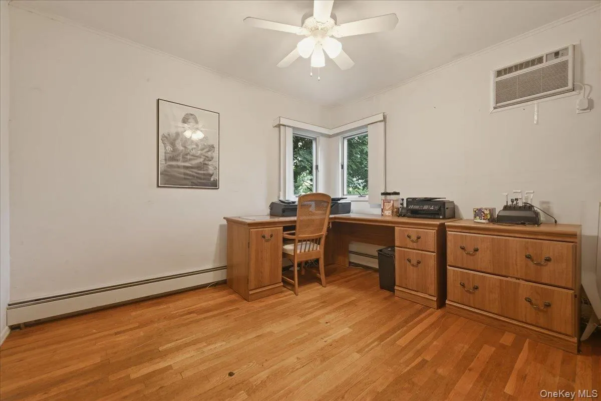 First Floor Bedroom or Office First Floor Bedroom or Office