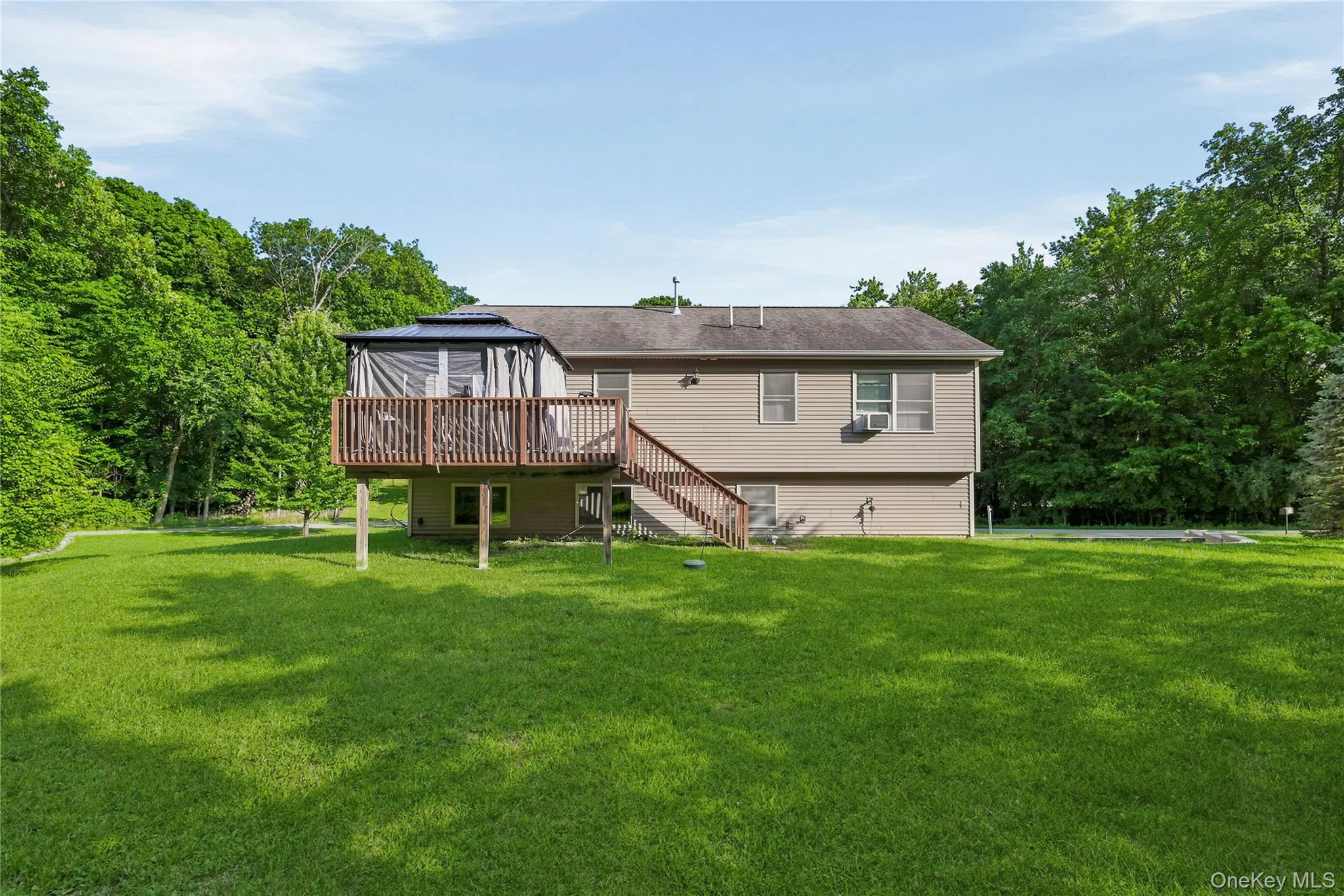 18 Hickory Place, Middletown, NY, 3 Bedrooms Bedrooms, 6 Rooms Rooms,2 BathroomsBathrooms,Residential,For Rent,Hickory,0,1029150 18 Hickory Place, Middletown, NY, 3 Bedrooms Bedrooms, 6 Rooms Rooms,2 BathroomsBathrooms,Residential,For Rent,Hickory,0,1029150