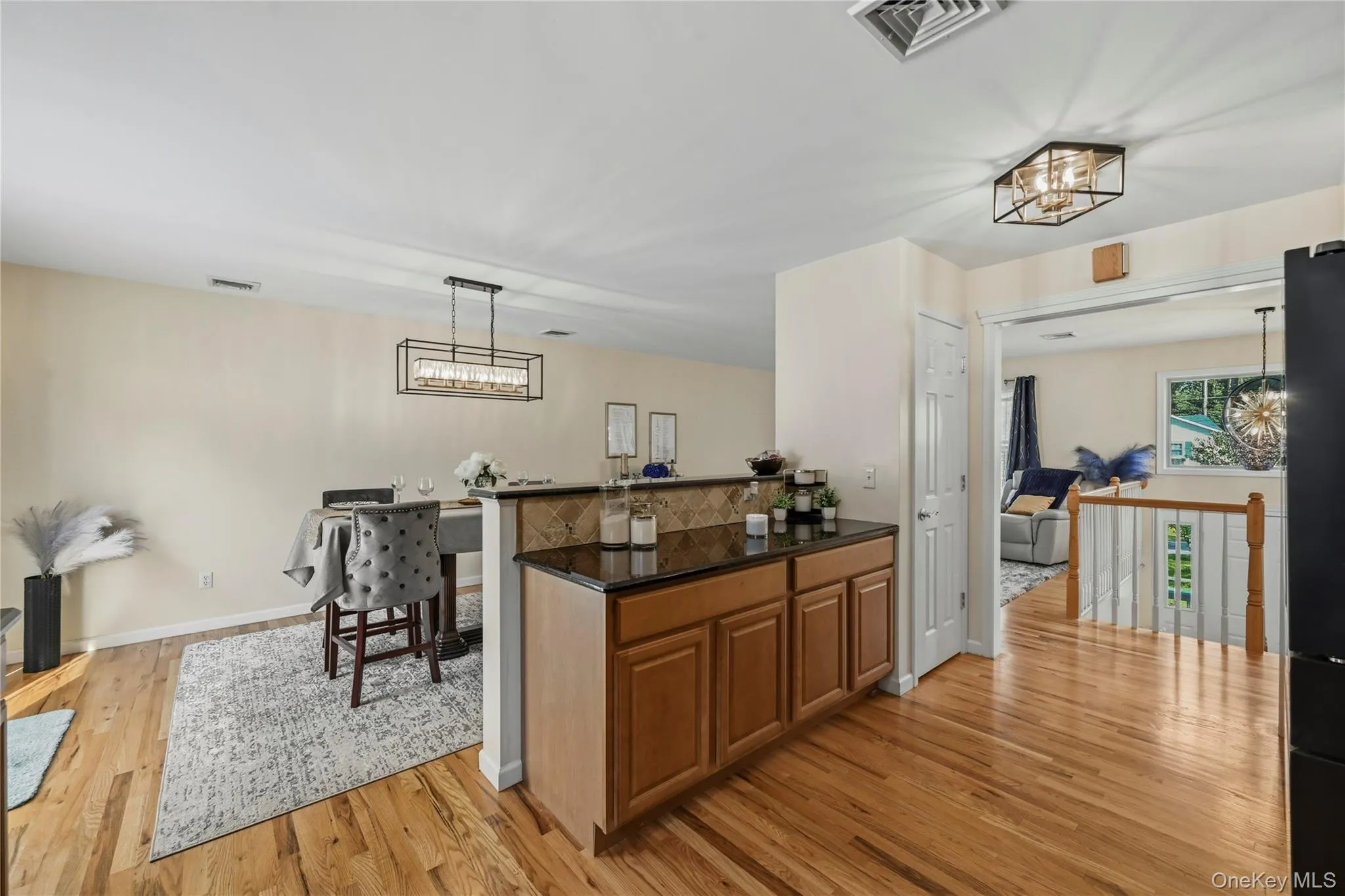 18 Hickory Place, Middletown, NY, 3 Bedrooms Bedrooms, 6 Rooms Rooms,2 BathroomsBathrooms,Residential,For Rent,Hickory,0,1029150 18 Hickory Place, Middletown, NY, 3 Bedrooms Bedrooms, 6 Rooms Rooms,2 BathroomsBathrooms,Residential,For Rent,Hickory,0,1029150