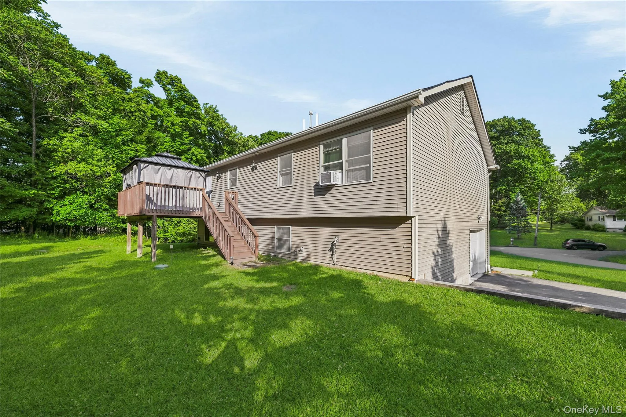 18 Hickory Place, Middletown, NY, 3 Bedrooms Bedrooms, 6 Rooms Rooms,2 BathroomsBathrooms,Residential,For Rent,Hickory,0,1029150 18 Hickory Place, Middletown, NY, 3 Bedrooms Bedrooms, 6 Rooms Rooms,2 BathroomsBathrooms,Residential,For Rent,Hickory,0,1029150