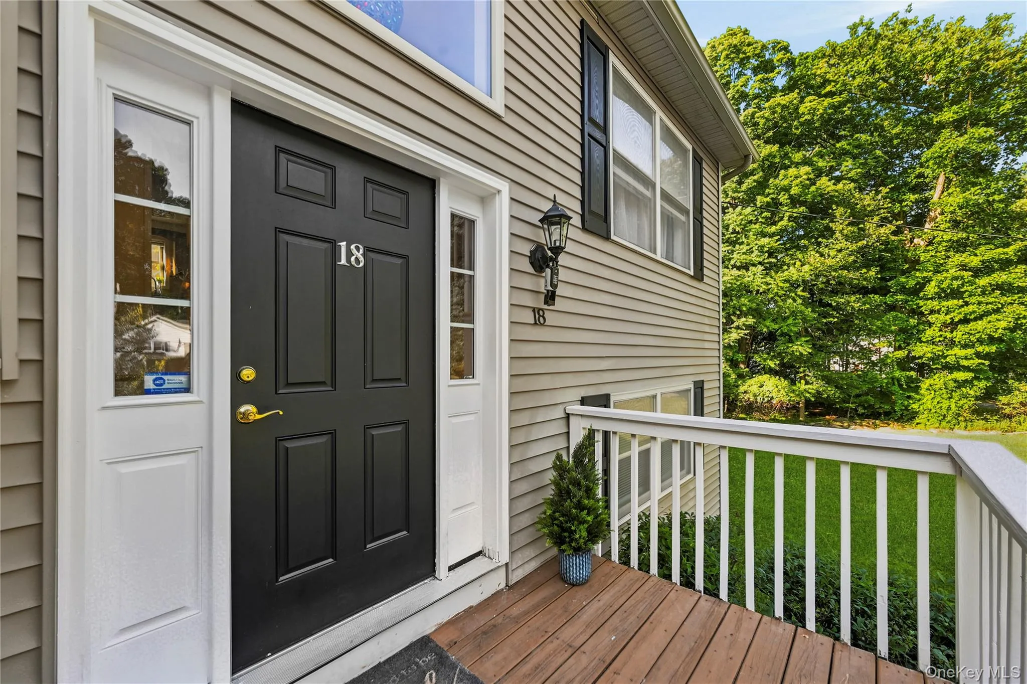 18 Hickory Place, Middletown, NY, 3 Bedrooms Bedrooms, 6 Rooms Rooms,2 BathroomsBathrooms,Residential,For Rent,Hickory,0,1029150 18 Hickory Place, Middletown, NY, 3 Bedrooms Bedrooms, 6 Rooms Rooms,2 BathroomsBathrooms,Residential,For Rent,Hickory,0,1029150