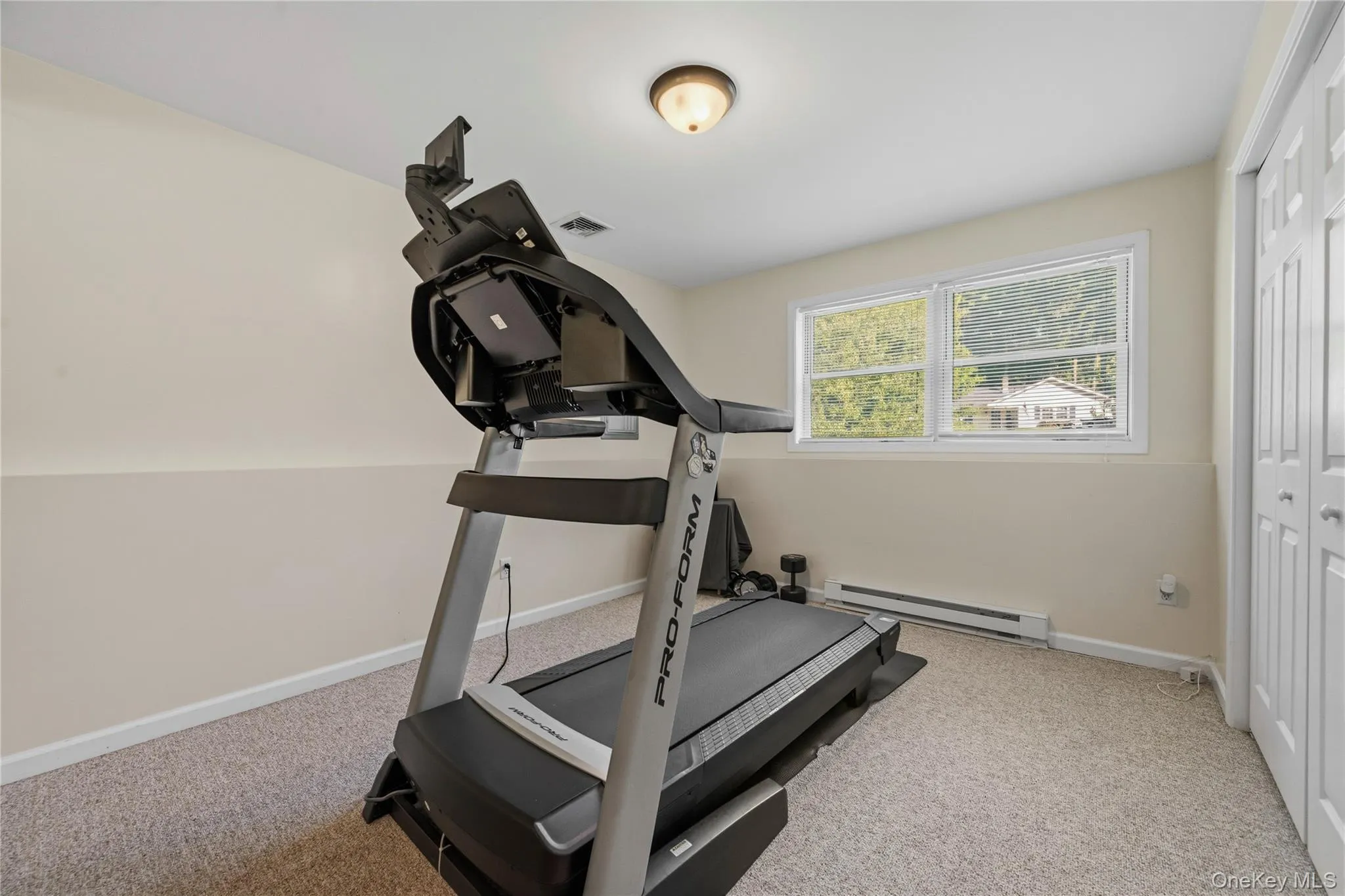 18 Hickory Place, Middletown, NY, 3 Bedrooms Bedrooms, 6 Rooms Rooms,2 BathroomsBathrooms,Residential,For Rent,Hickory,0,1029150 18 Hickory Place, Middletown, NY, 3 Bedrooms Bedrooms, 6 Rooms Rooms,2 BathroomsBathrooms,Residential,For Rent,Hickory,0,1029150
