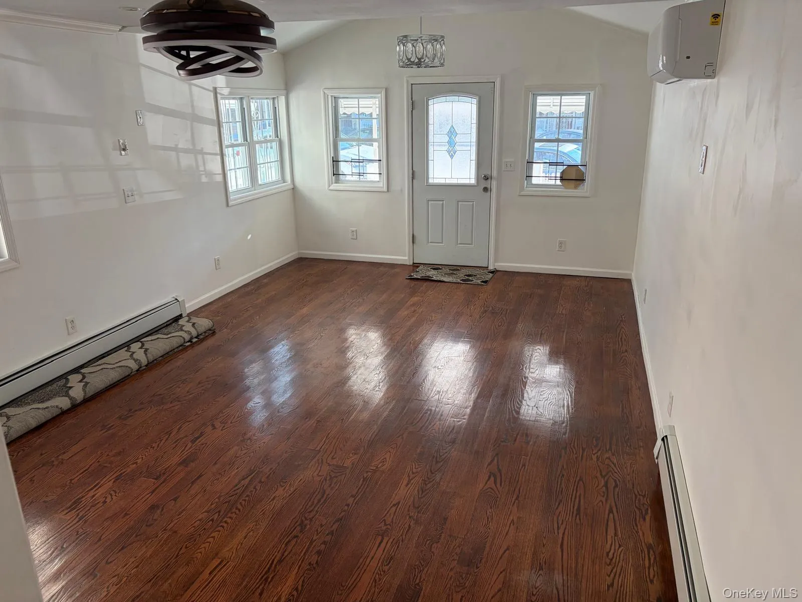 11727 142nd Place, New York, NY, 2 Bedrooms Bedrooms, 4 Rooms Rooms,2 BathroomsBathrooms,Residential,For Rent,142nd,0,1029152 11727 142nd Place, New York, NY, 2 Bedrooms Bedrooms, 4 Rooms Rooms,2 BathroomsBathrooms,Residential,For Rent,142nd,0,1029152