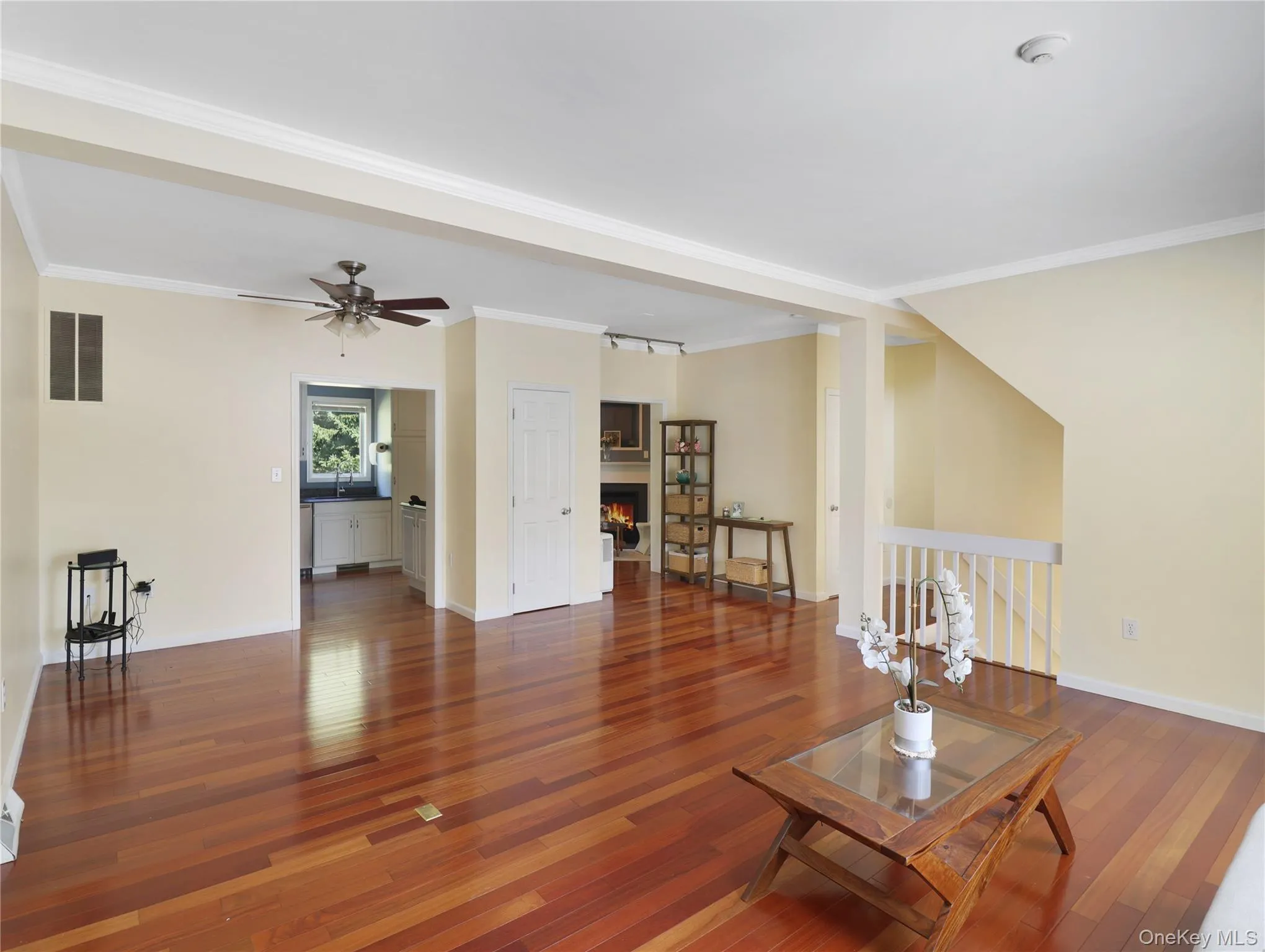 53 Leif Boulevard, Clarkstown, NY, 2 Bedrooms Bedrooms, 6 Rooms Rooms,3 BathroomsBathrooms,Residential,For Rent,Leif,0,1029154 53 Leif Boulevard, Clarkstown, NY, 2 Bedrooms Bedrooms, 6 Rooms Rooms,3 BathroomsBathrooms,Residential,For Rent,Leif,0,1029154
