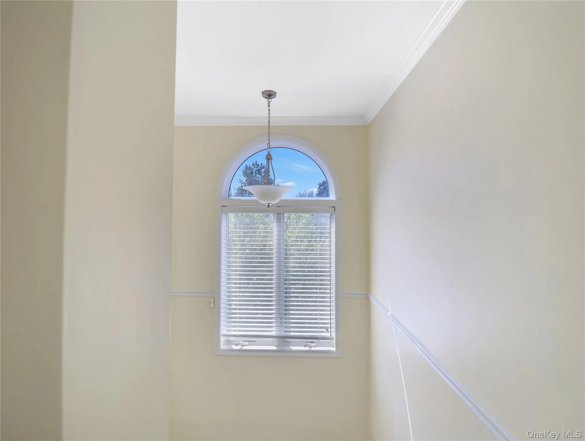 53 Leif Boulevard, Clarkstown, NY, 2 Bedrooms Bedrooms, 6 Rooms Rooms,3 BathroomsBathrooms,Residential,For Rent,Leif,0,1029154 53 Leif Boulevard, Clarkstown, NY, 2 Bedrooms Bedrooms, 6 Rooms Rooms,3 BathroomsBathrooms,Residential,For Rent,Leif,0,1029154
