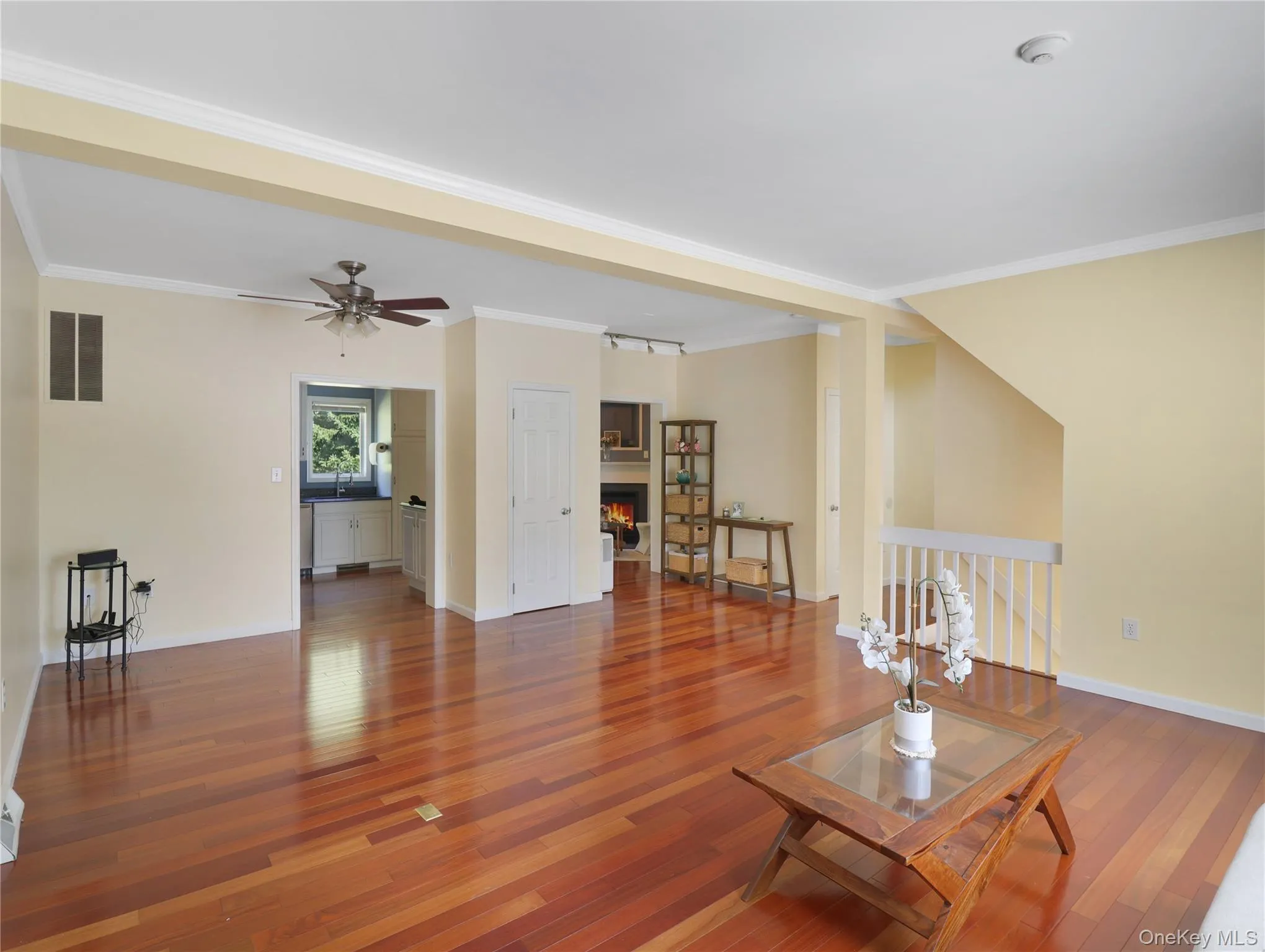 53 Leif Boulevard, Clarkstown, NY, 2 Bedrooms Bedrooms, 6 Rooms Rooms,3 BathroomsBathrooms,Residential,For Rent,Leif,0,1029154 53 Leif Boulevard, Clarkstown, NY, 2 Bedrooms Bedrooms, 6 Rooms Rooms,3 BathroomsBathrooms,Residential,For Rent,Leif,0,1029154