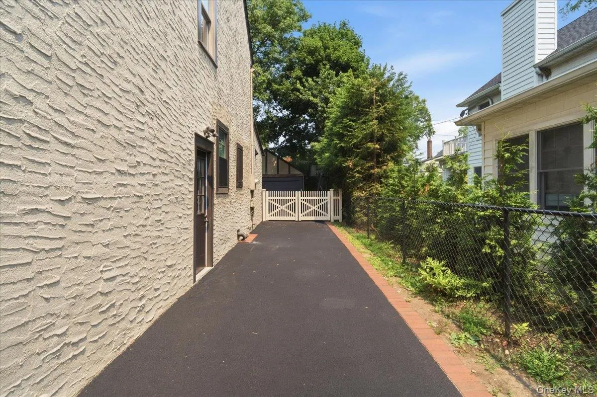 Brand New Long Driveway Brand New Long Driveway