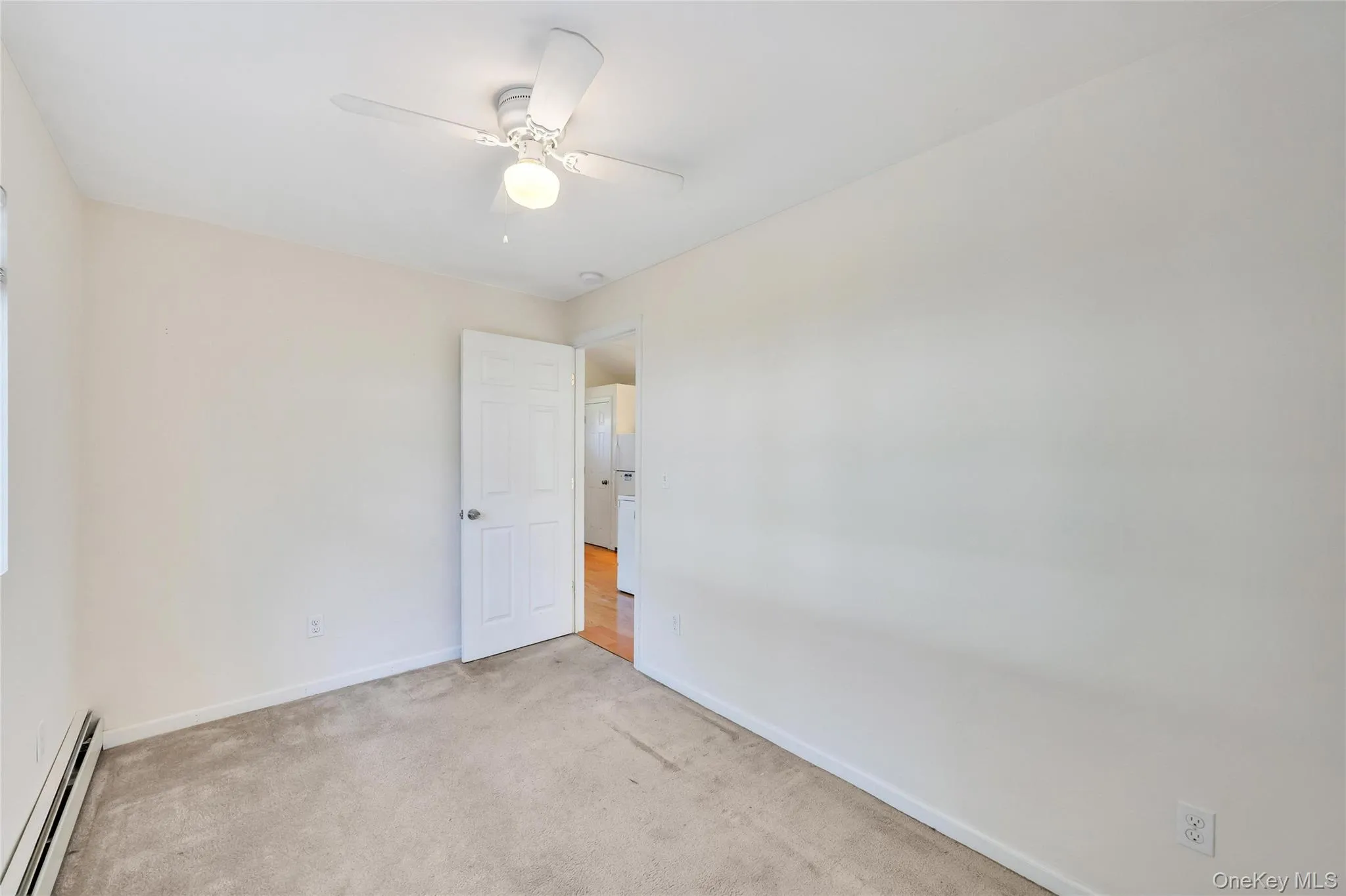 22 Maplewood Avenue, Brookhaven, NY, 2 Bedrooms Bedrooms, 4 Rooms Rooms,1 BathroomBathrooms,Residential Lease,For Rent,Maplewood,0,1029157 22 Maplewood Avenue, Brookhaven, NY, 2 Bedrooms Bedrooms, 4 Rooms Rooms,1 BathroomBathrooms,Residential Lease,For Rent,Maplewood,0,1029157