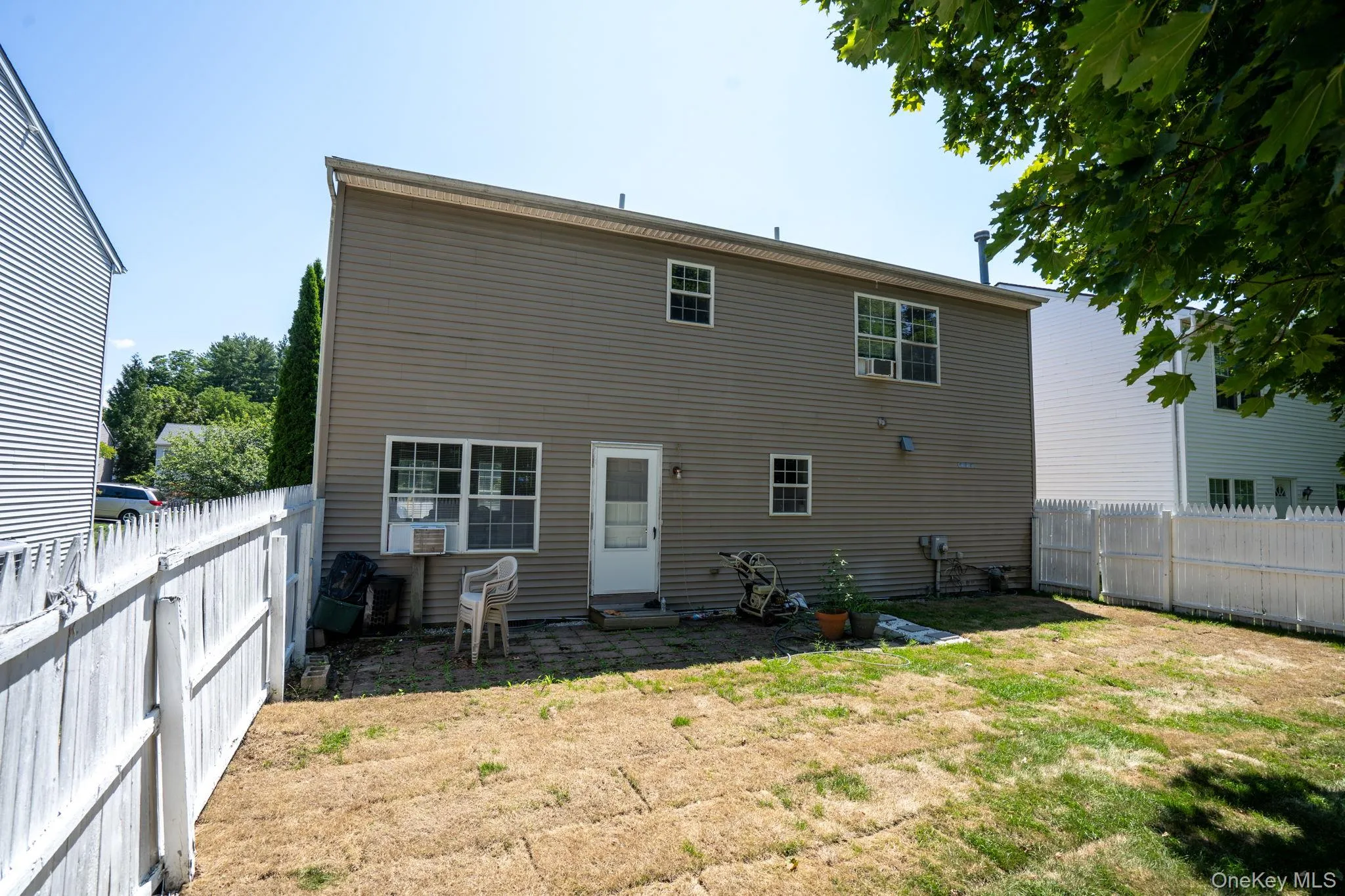 18 Mews Alley, Poughkeepsie (town), NY, 3 Bedrooms Bedrooms, 8 Rooms Rooms,2 BathroomsBathrooms,Residential,For Rent,Mews,0,1029166 18 Mews Alley, Poughkeepsie (town), NY, 3 Bedrooms Bedrooms, 8 Rooms Rooms,2 BathroomsBathrooms,Residential,For Rent,Mews,0,1029166