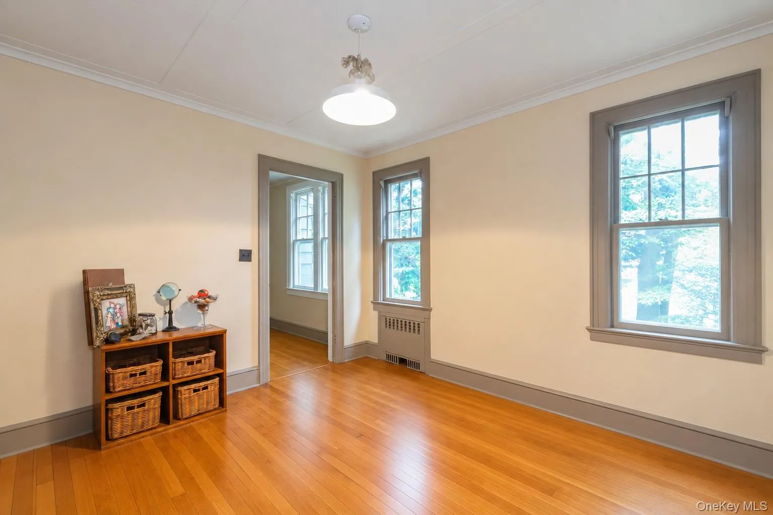 200 Greene Avenue, Islip, NY, 5 Bedrooms Bedrooms, 9 Rooms Rooms,3 BathroomsBathrooms,Residential,For Rent,Greene,0,1029167 200 Greene Avenue, Islip, NY, 5 Bedrooms Bedrooms, 9 Rooms Rooms,3 BathroomsBathrooms,Residential,For Rent,Greene,0,1029167