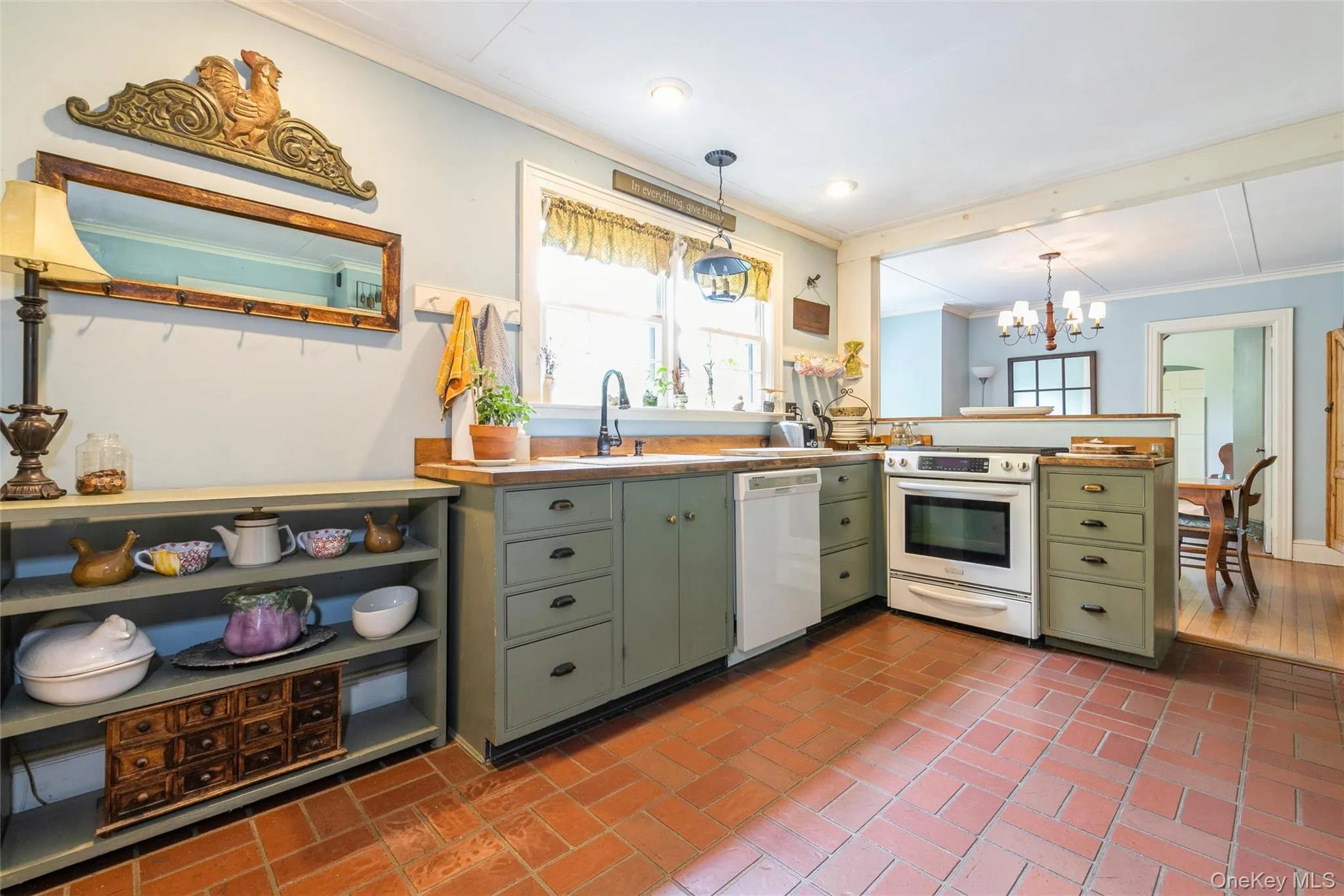 200 Greene Avenue, Islip, NY, 5 Bedrooms Bedrooms, 9 Rooms Rooms,3 BathroomsBathrooms,Residential,For Rent,Greene,0,1029167 200 Greene Avenue, Islip, NY, 5 Bedrooms Bedrooms, 9 Rooms Rooms,3 BathroomsBathrooms,Residential,For Rent,Greene,0,1029167